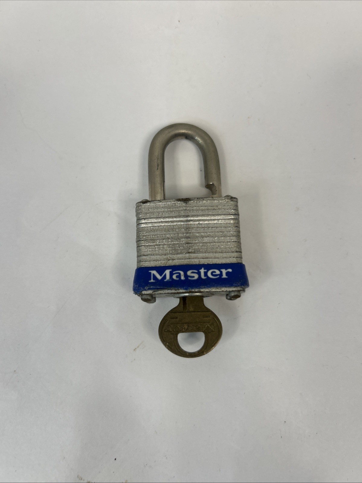 Master Lock No 7 Keyed Standard Shackle Rectangular Padlock Lot (2)