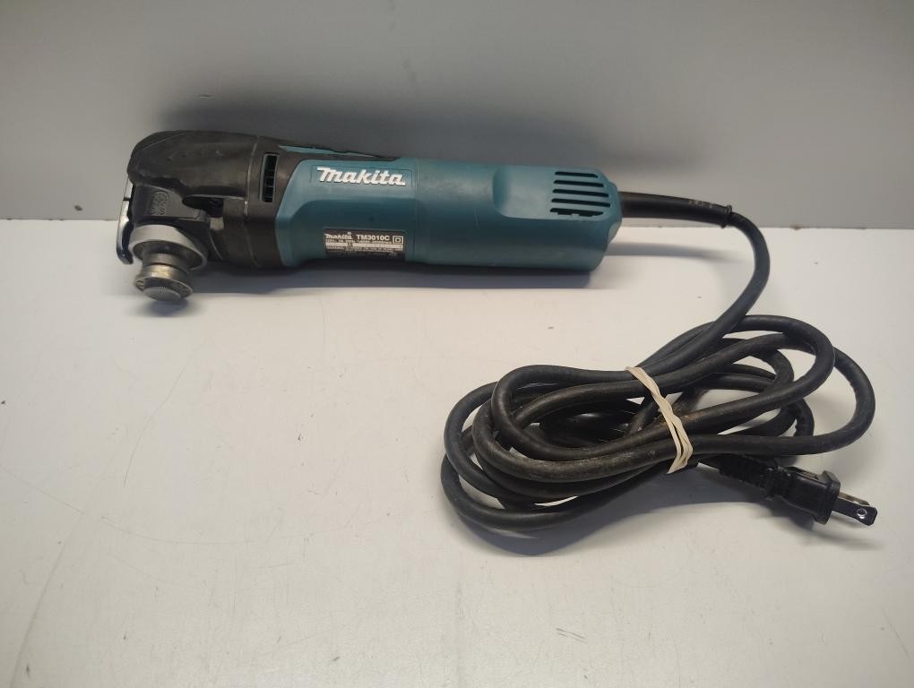 MAKITA MULTI-TOOL TM3010C (P14027223)