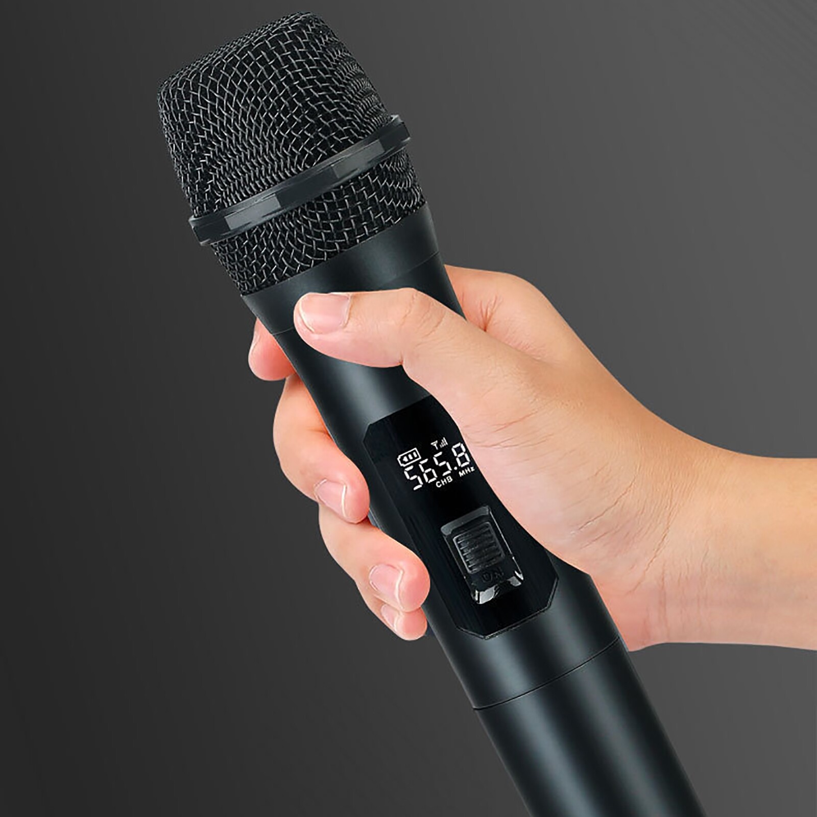 Pro Audio VHF Wireless Microphone System 4 Channel 4 Handheld Metal Dynamic Mic