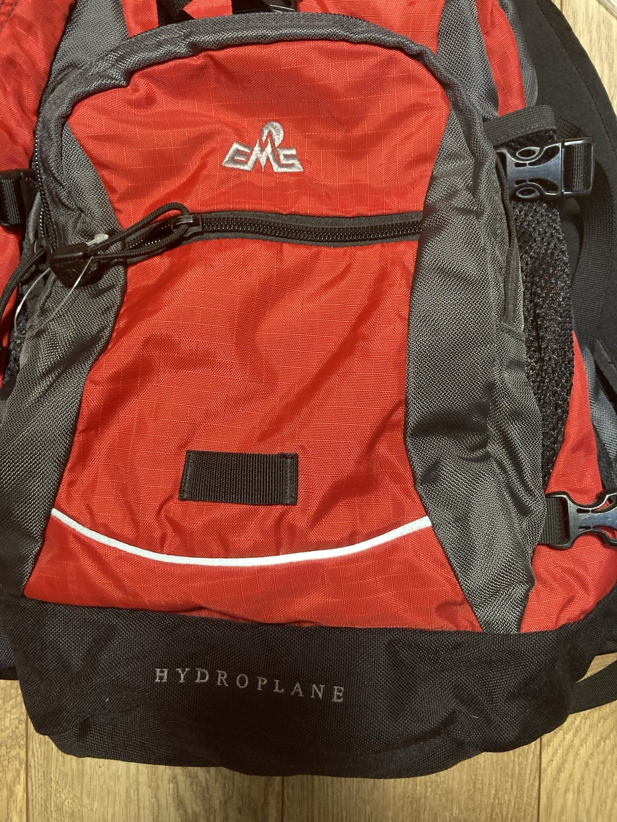 Ems Hydroplane Backpack Hiking & Water Bladder Straw With Rainfly Cover Pockets