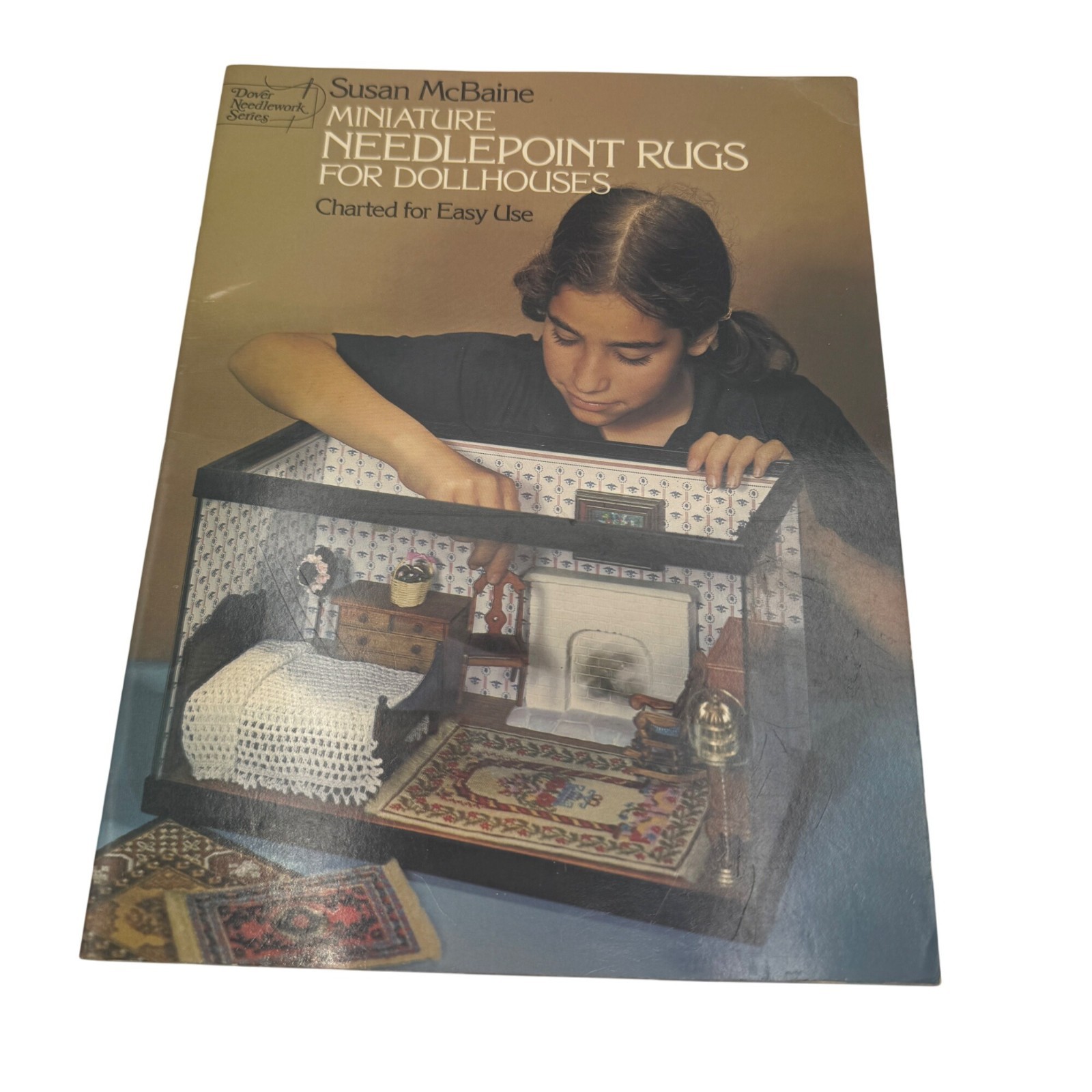 Miniature Needlepoint Rugs Susan McBaine 1976 Dover Publications