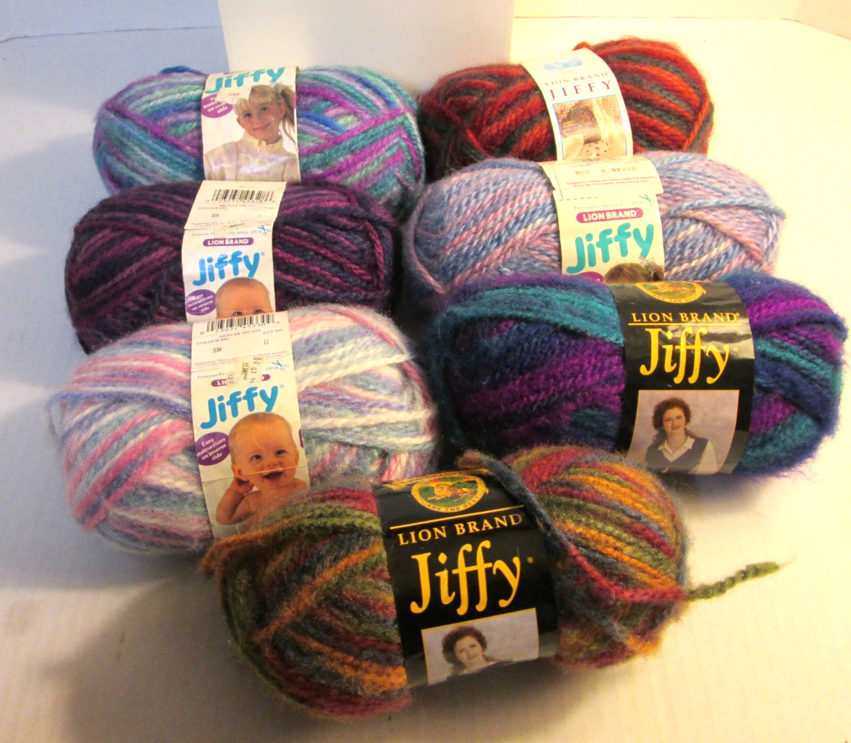 1 Skein Lion Barnd Jiffy Yarn #4 2.5oz Mohair Look - Denver Pueblo San Francisco