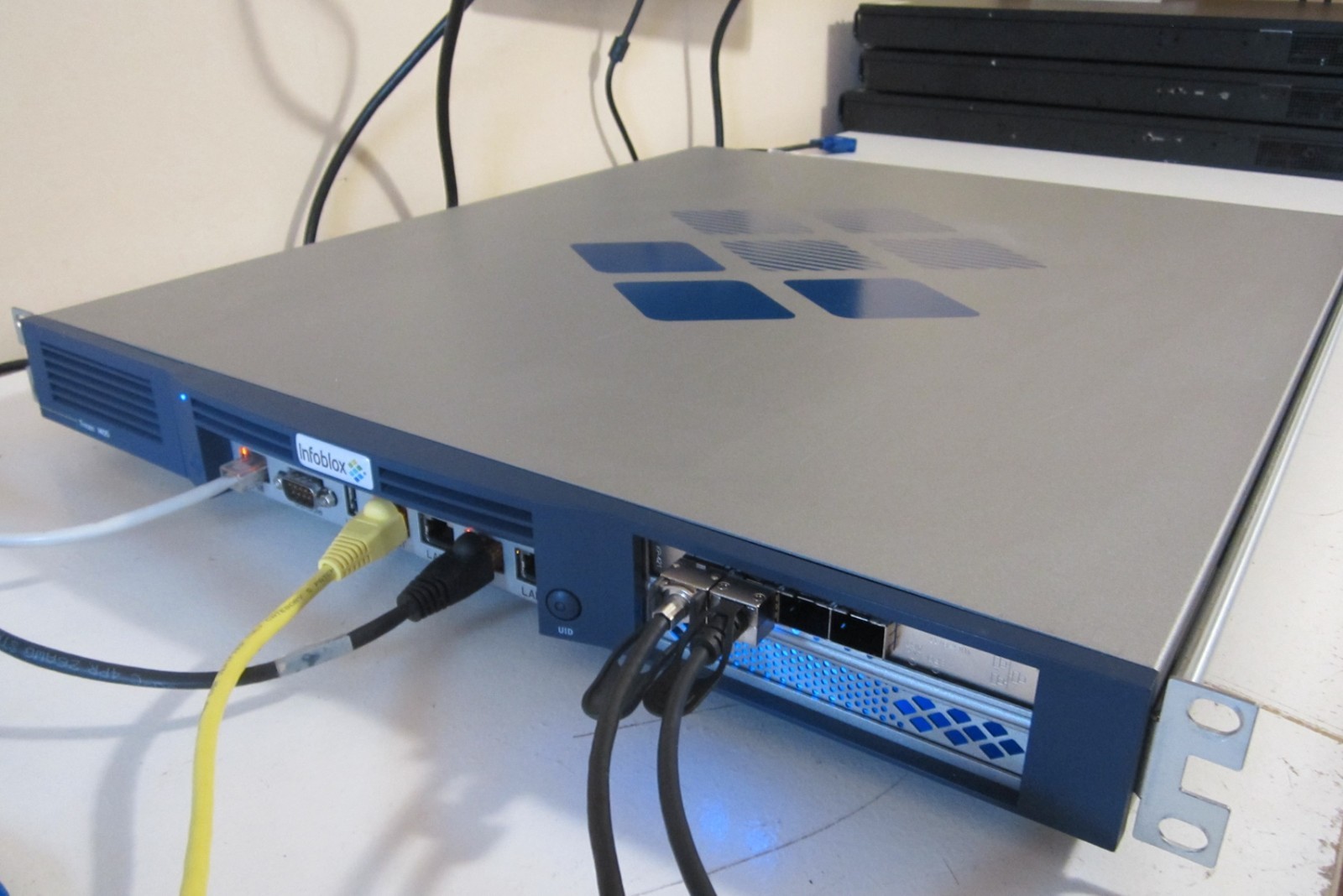 PfSense 4x 1Gb, 4x 10Gb SFP+, E3-1275 v5, 32GB RAM, 60GB SSD (Supermicro X11SSW)