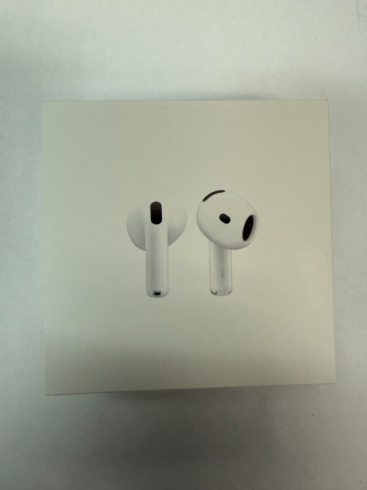 Apple AirPods 4  - No Noise cancellation Model MXP63LL/A - SEALED New