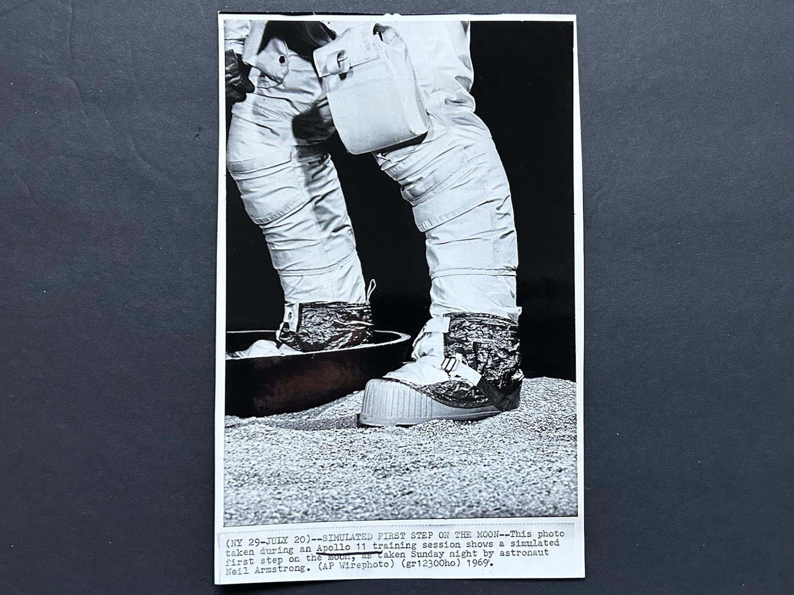 1969 NASA AP Wirephoto Apollo 11 “Simulated First Step On The Moon”