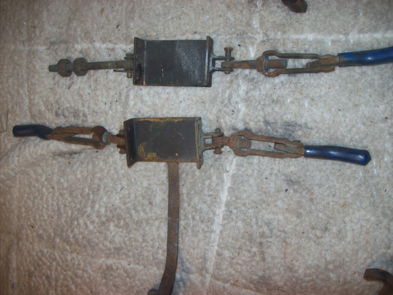 Cadweld Weld Clamps, Clips and Misc Parts (TR1)