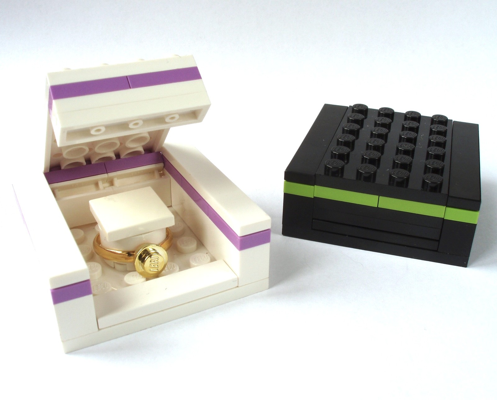 Ring Gift Box, made from LEGO brcks engagement wedding bride proposal