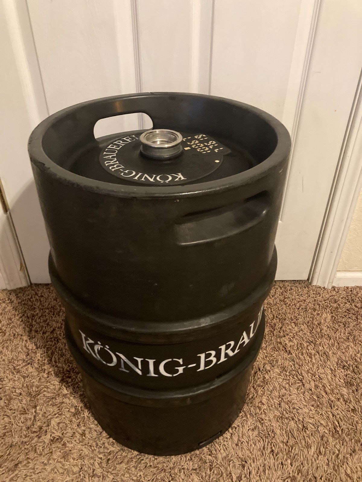 13.2 Gallon Rubber / Stainless Steel  Empty Beer Keg