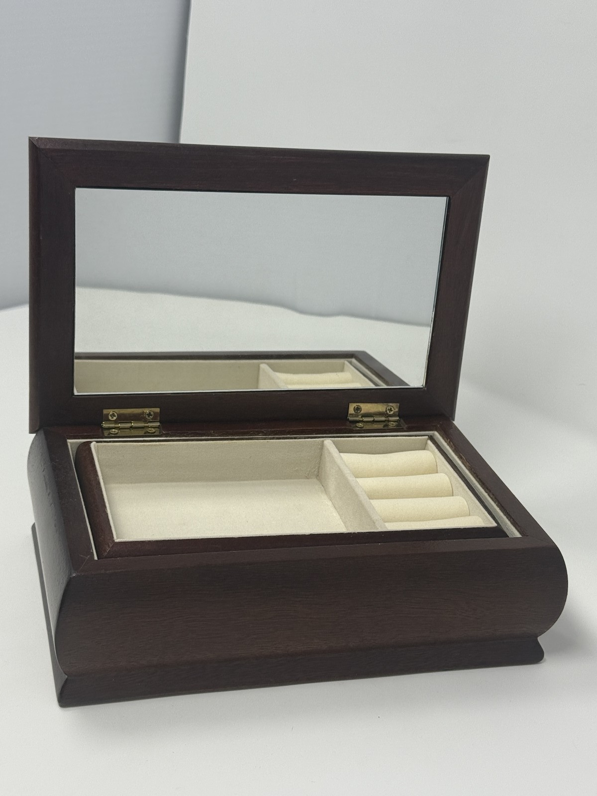 Avon Tapestry Treasures Wooden Jewelry Box with Mirror & Ring Rolls 1993 NIB