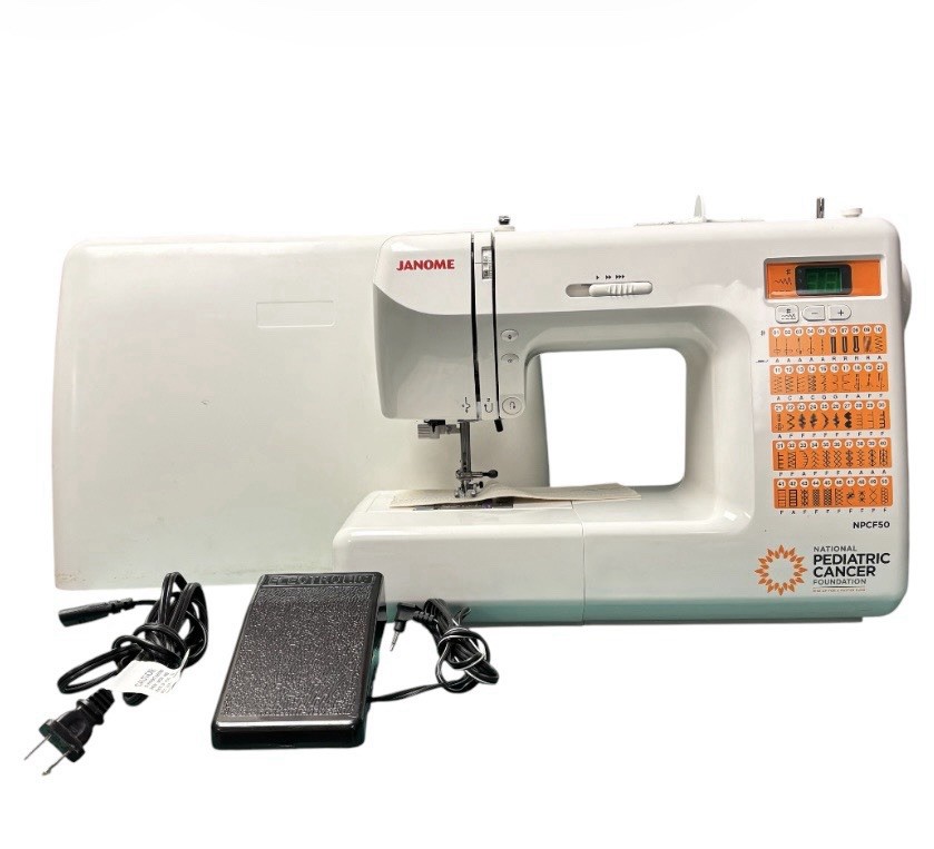 Janome Computerizef Sewing Machine Model NPCF50 (Professionally Serviced)