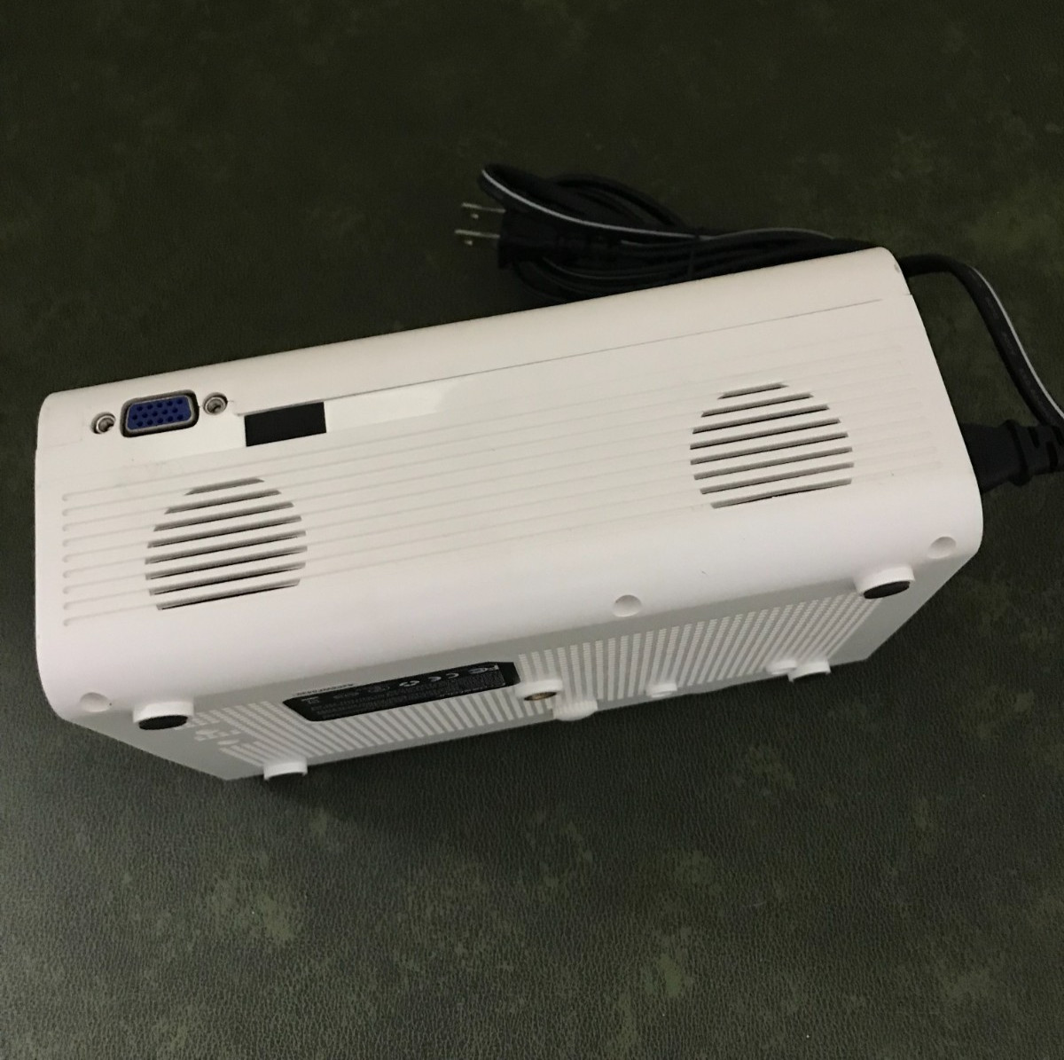 Crosstour P600 Video Projector Works!