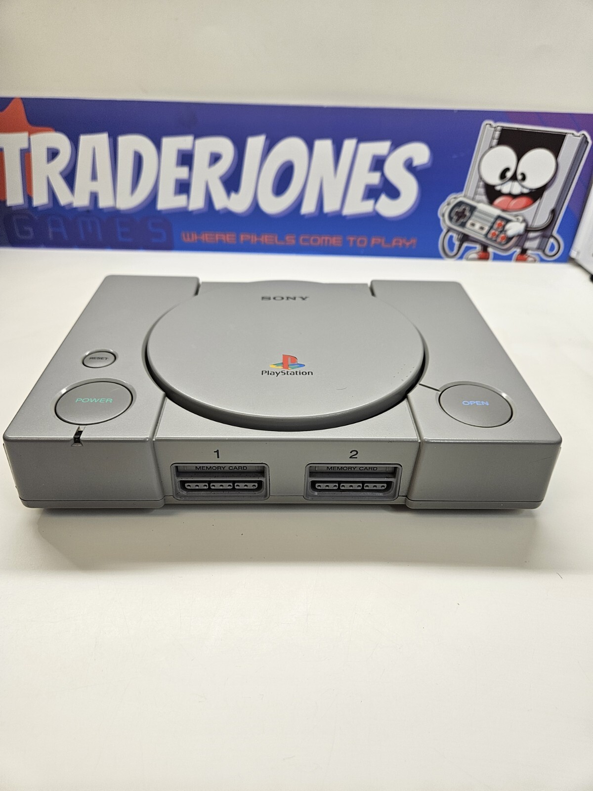 Sony PlayStation Console W Controller (1994)