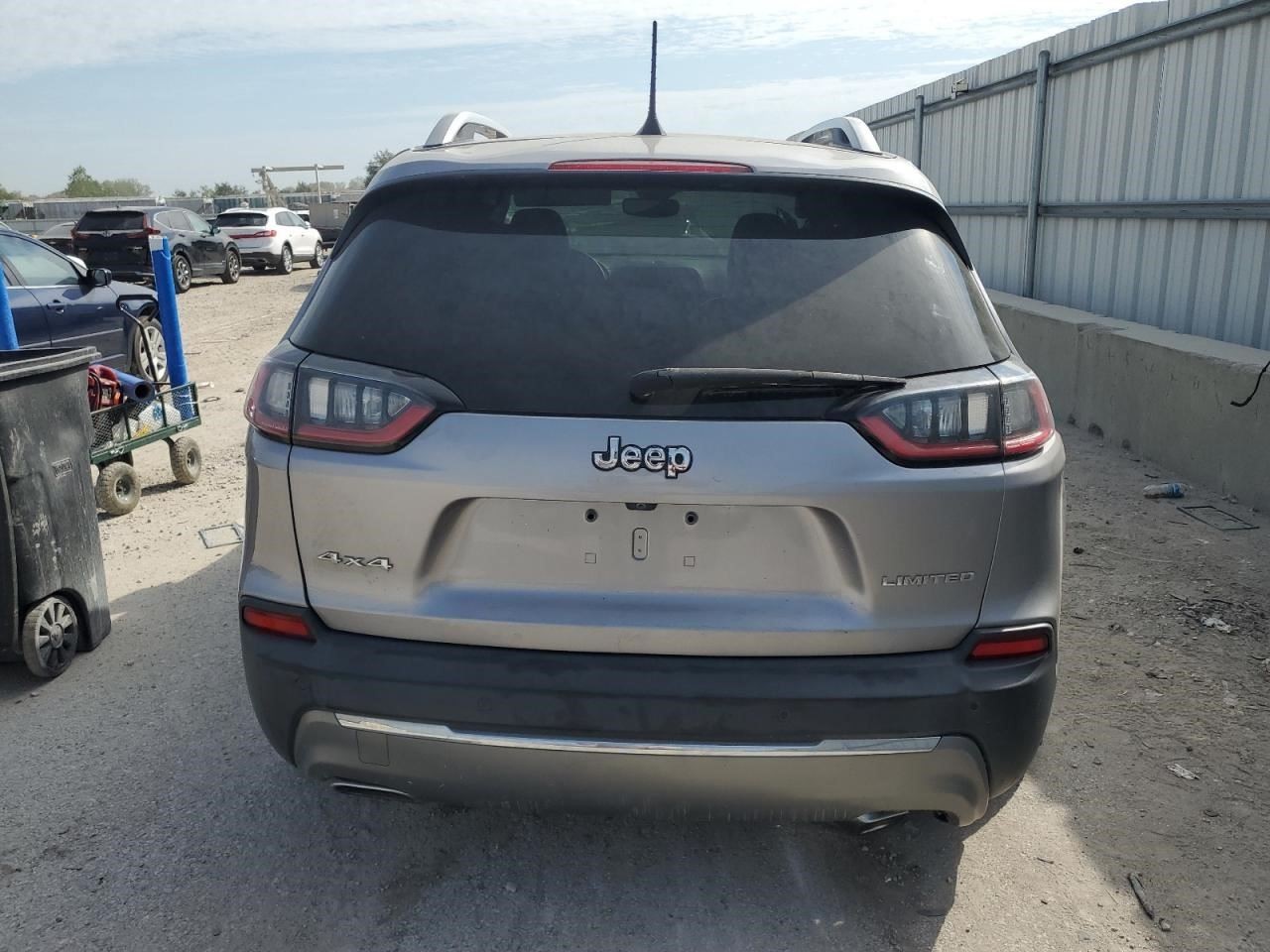 2019 JEEP CHEROKEE Air Shutter