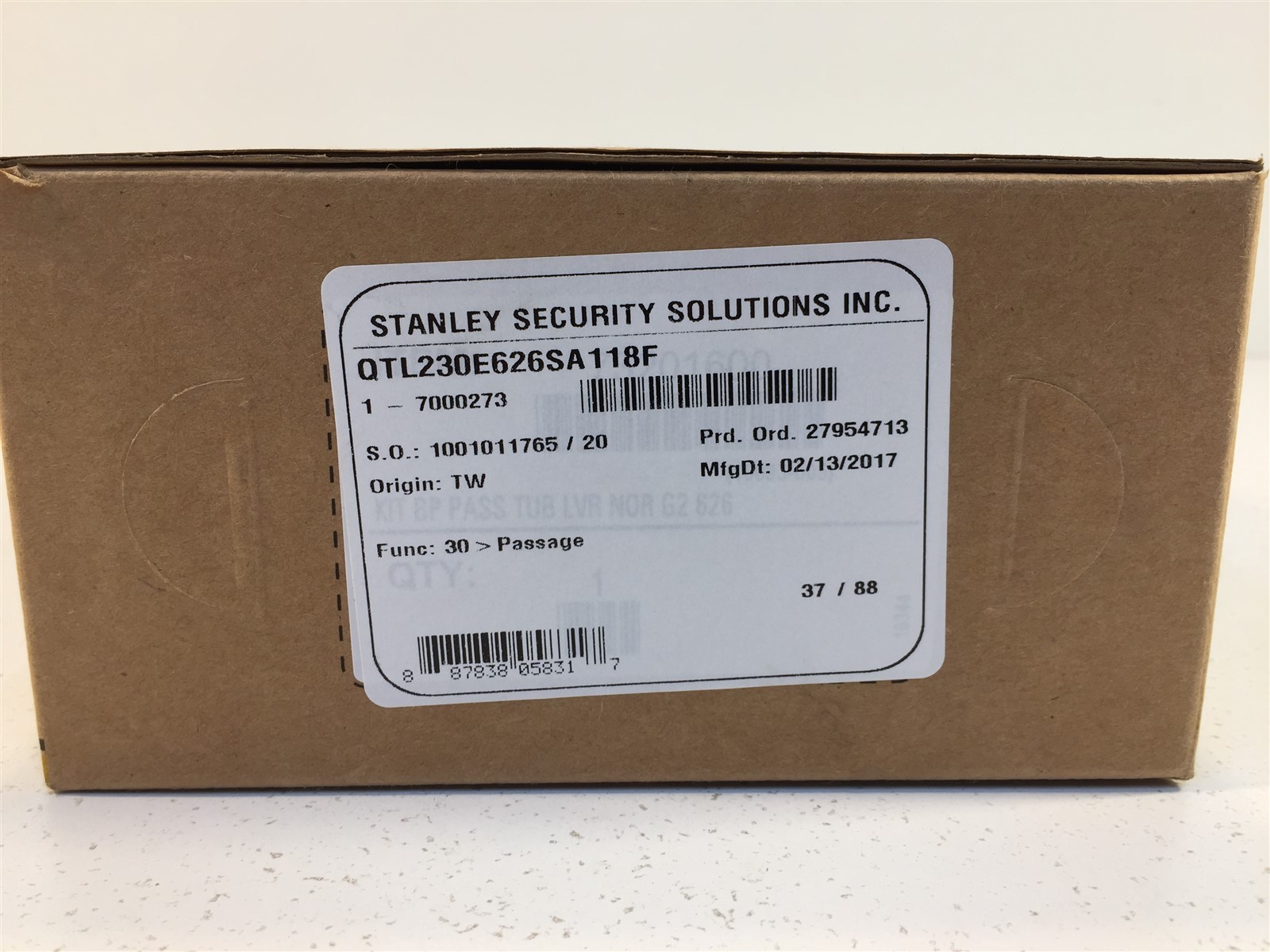 Stanley QTL230E626SA118F Satin Chrome Commercial Grade 2 Passage Lever
