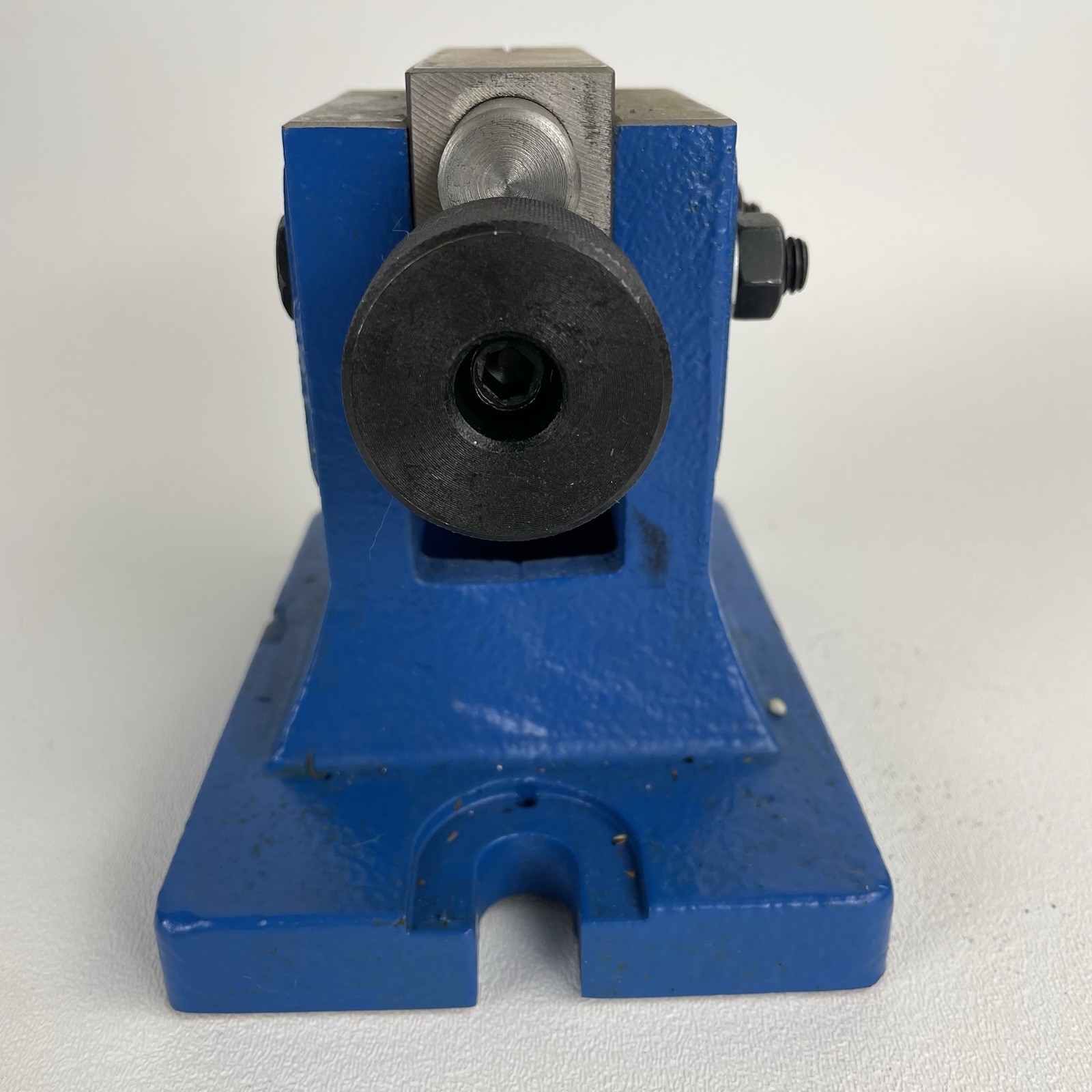 Precise Adjustable Tailstock for 4–6″ Rotary Table – Penn Tool 3900-2407