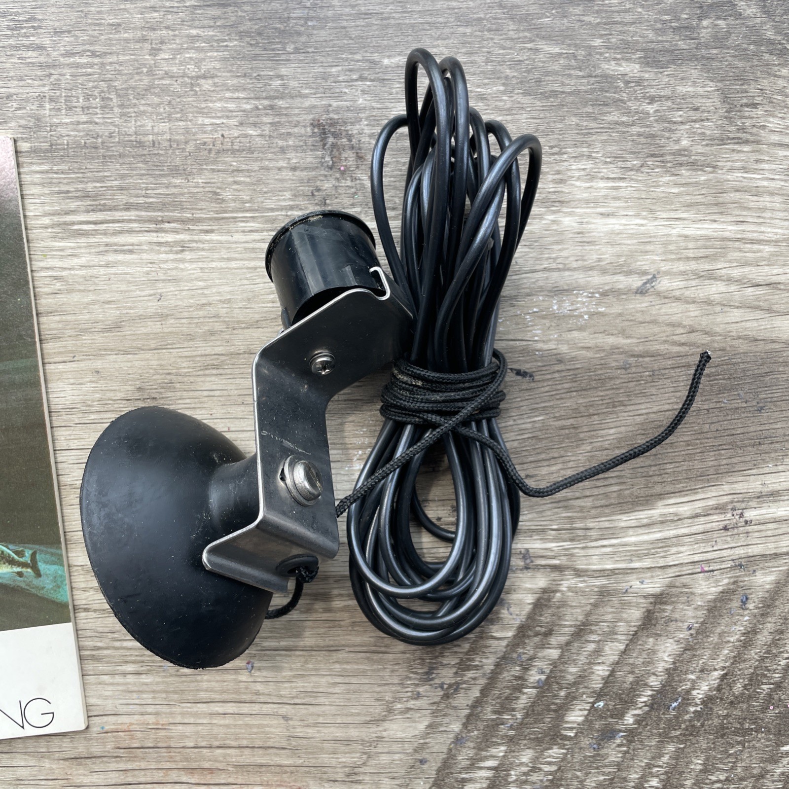 Lowrance System 2000 2260C Fish Finder Head Unit Works