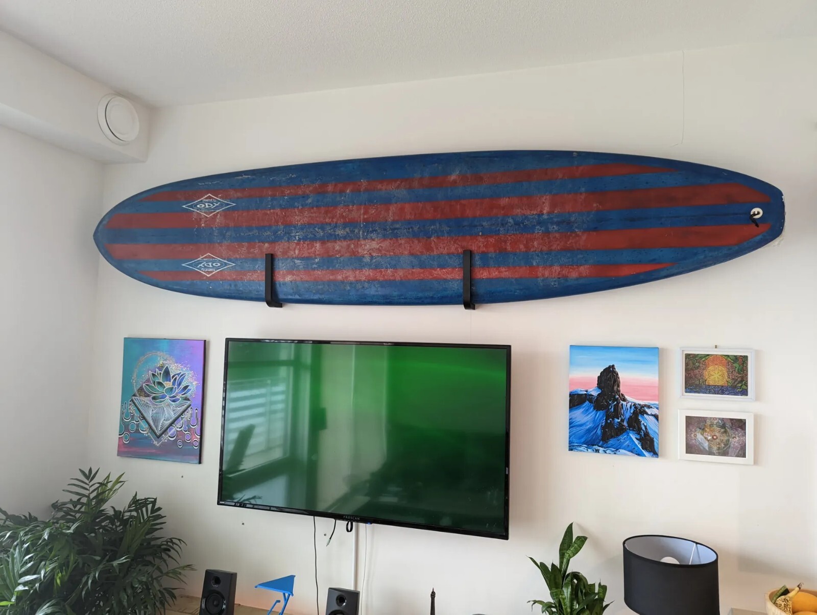 Surfboard Wall Mount , 2 PACK , Secure Storage & Display Solution