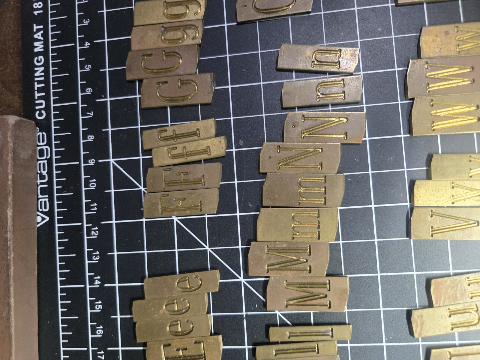 New Hermes Brass Engraving Font Set 35-310 Double Line Upper & Lower Case