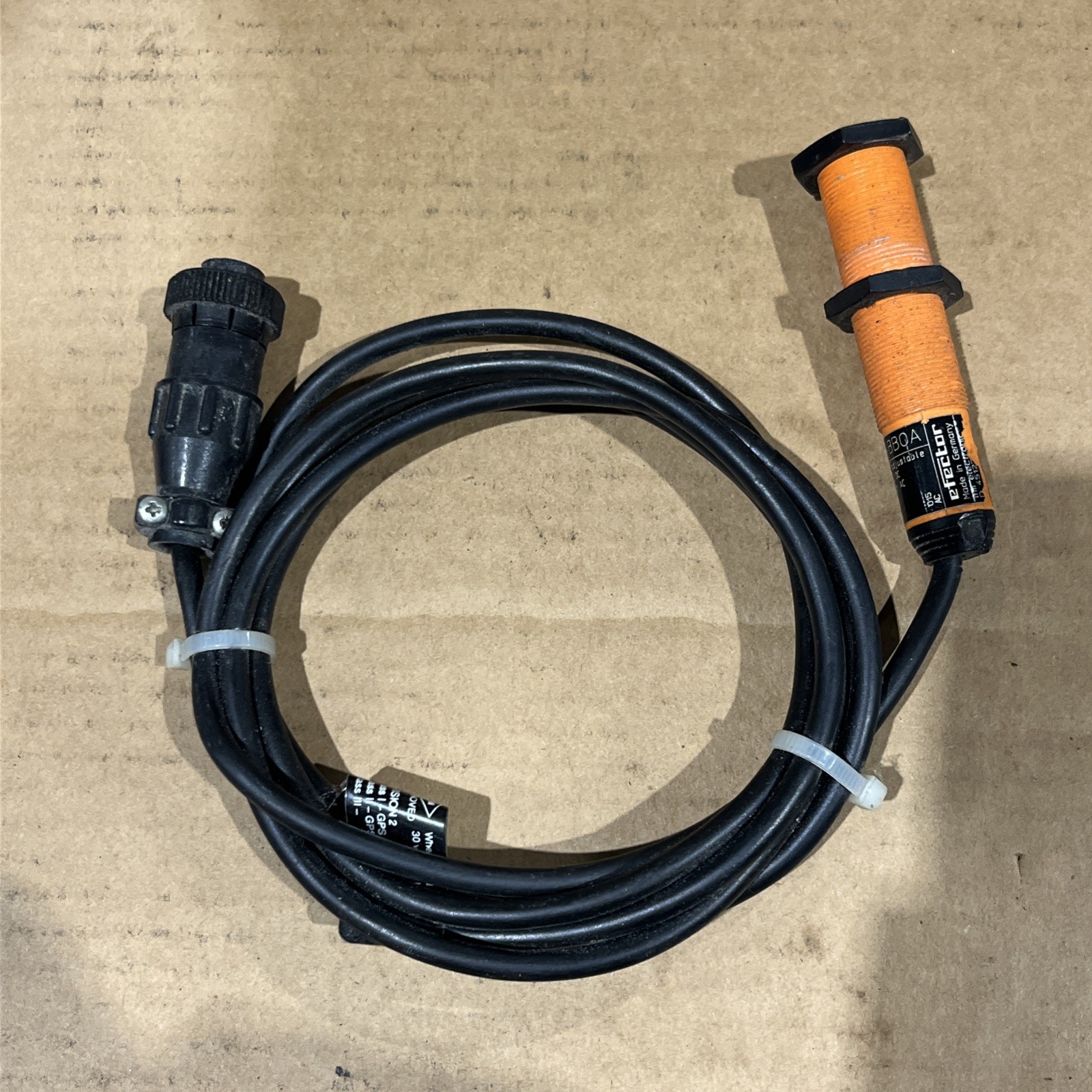 🔥EFECTOR KG0003 KG-2008-BB0A Proximity Sensor, Used Free Shipping 🇺🇸
