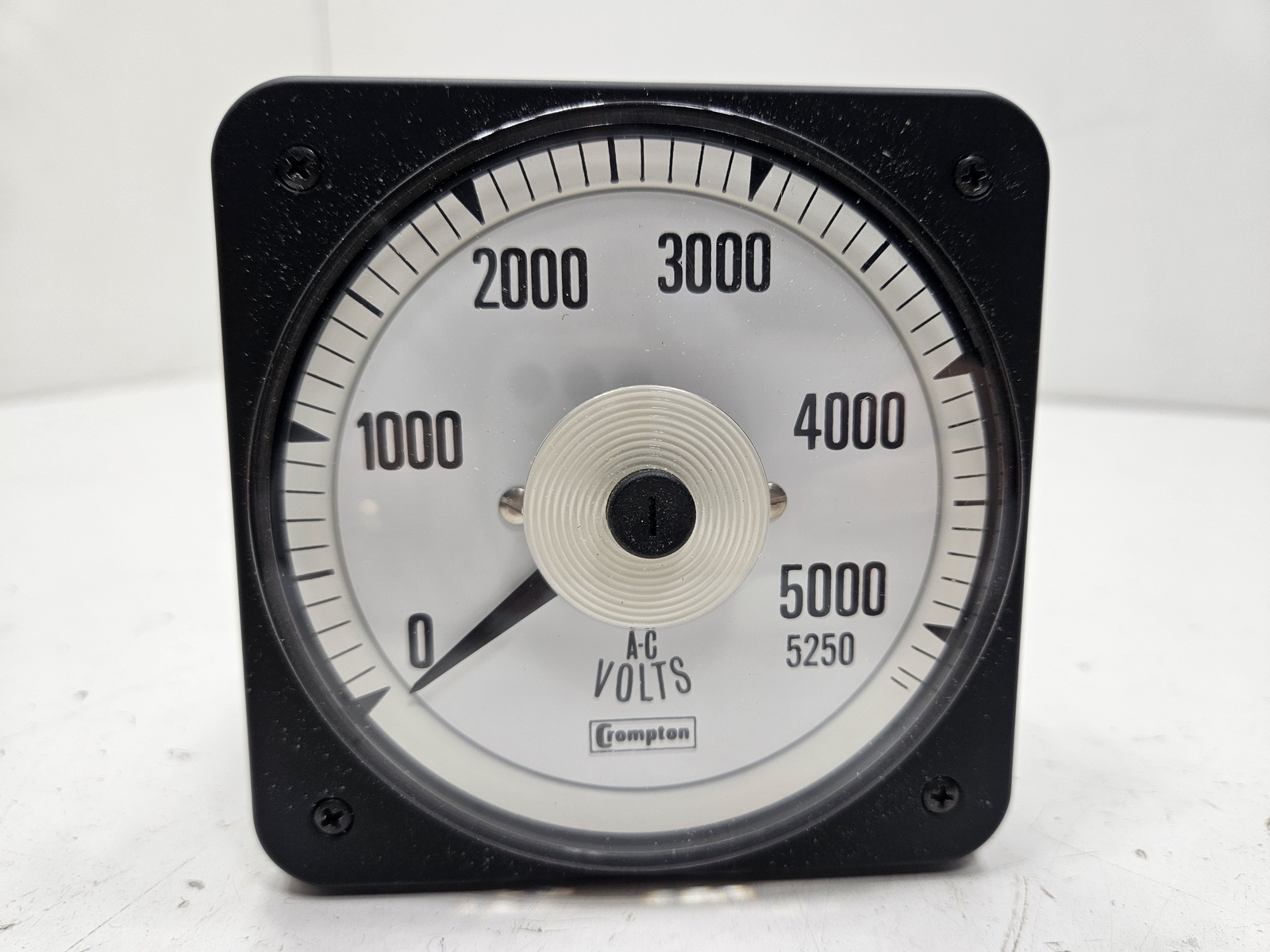 CROMPTON 077-05GA-PZUL-C6 SWITCHBOARD AC VOLT METER