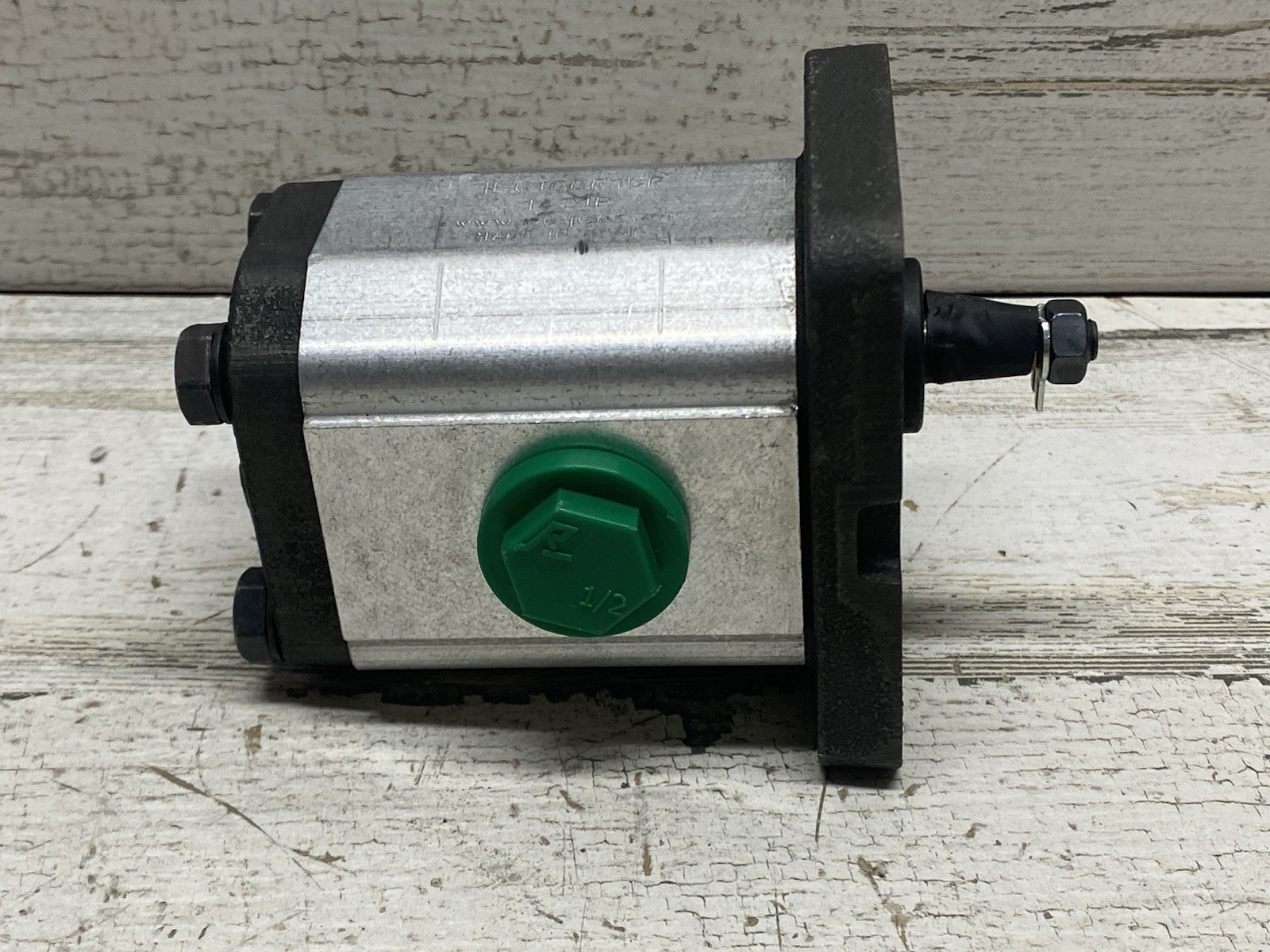 Roquet 1L010DE10R Hydraulic Gear Pump New