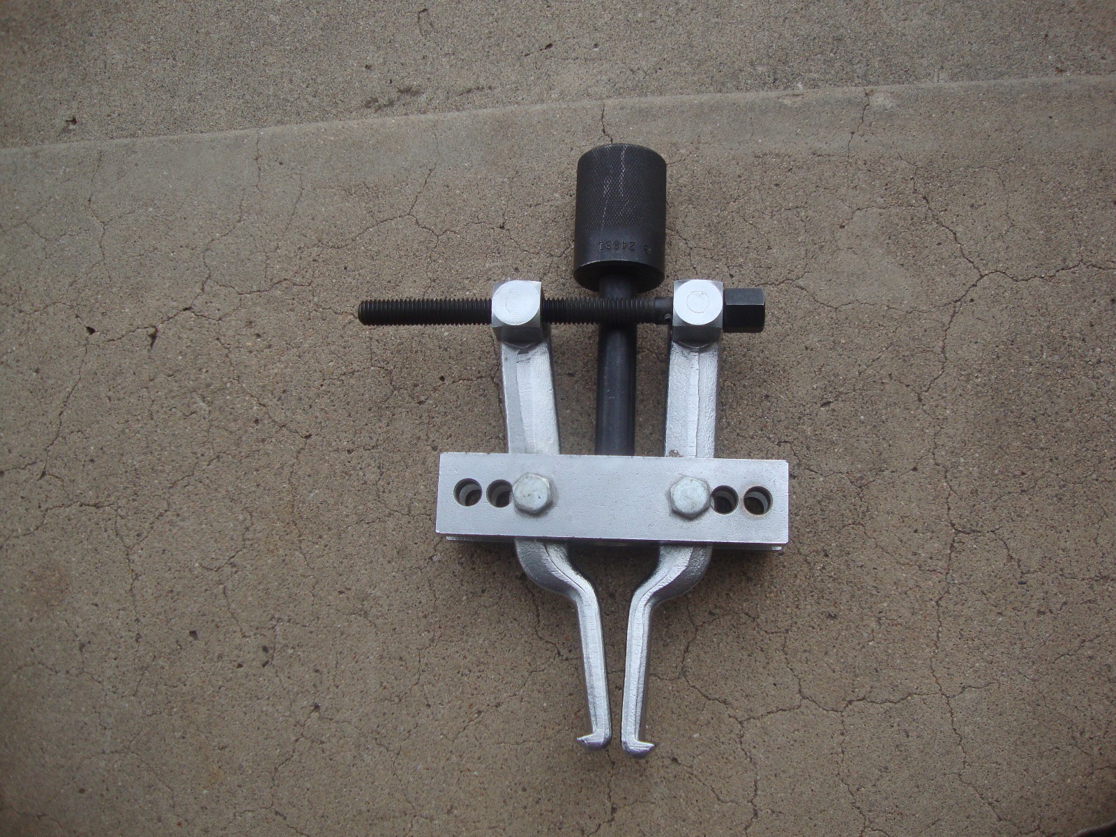 OTC 1150 Internal Pulling Attachment - Bearing Puller for Blind Holes w/Adapter