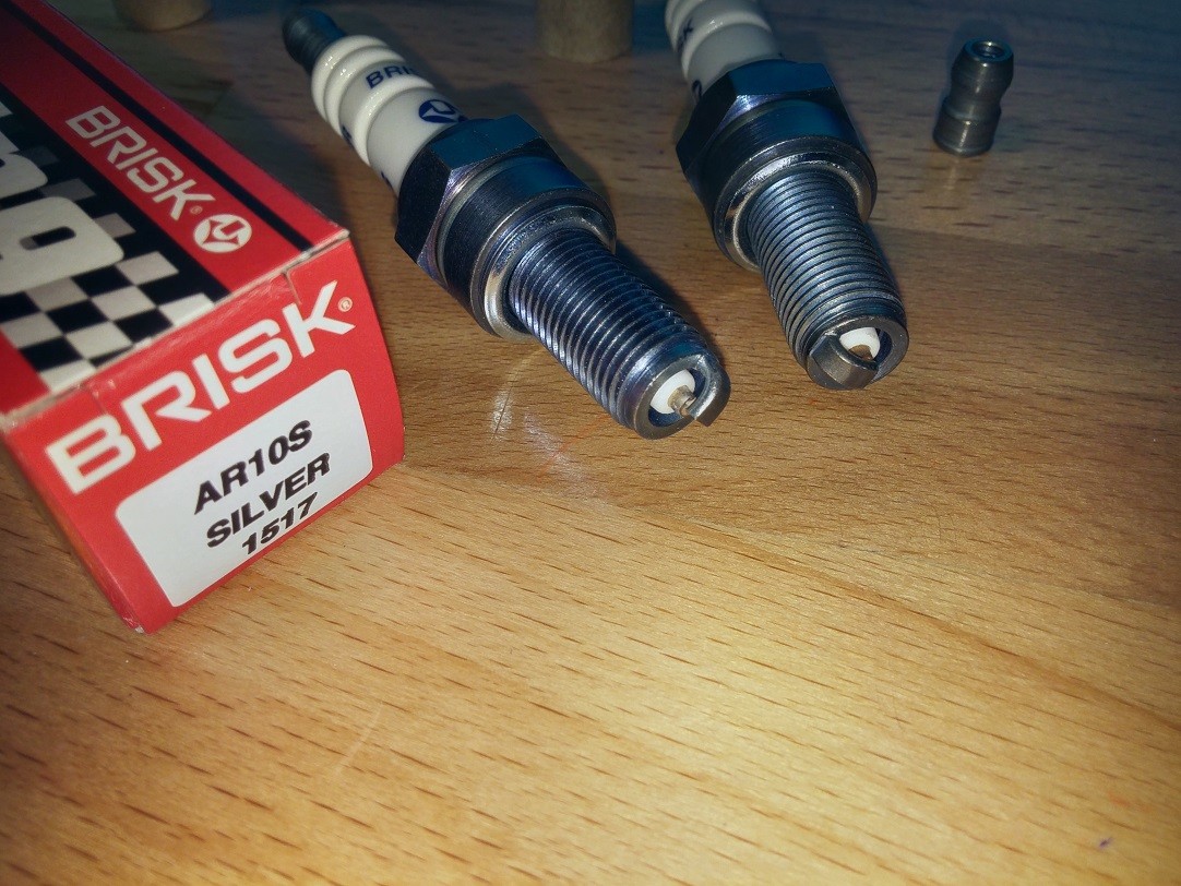 2x BRISK AR10S-nc9 Upgrade Spark Plugs fit: Kawasaki KLE-650 Versys - 2007-2021