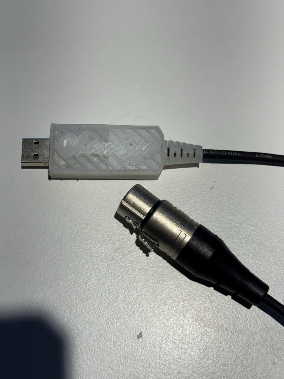 Chamsys MagicDMX Basic V1 - USB A to 3 PIN XLR