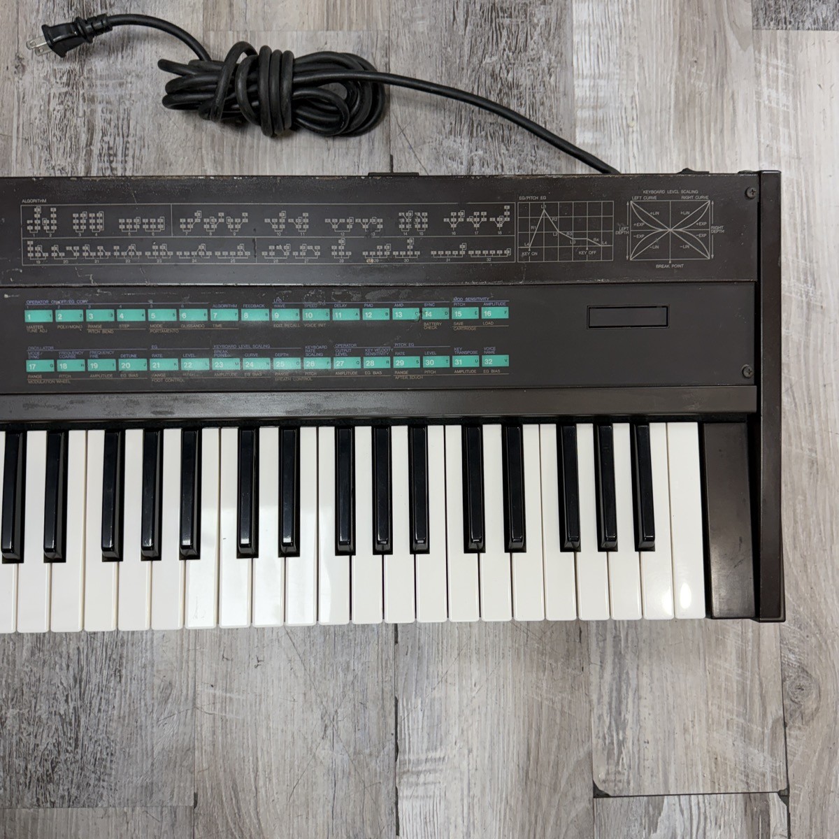 Yamaha DX7 Programmable Algorithm Synthesizer (CP1021761)