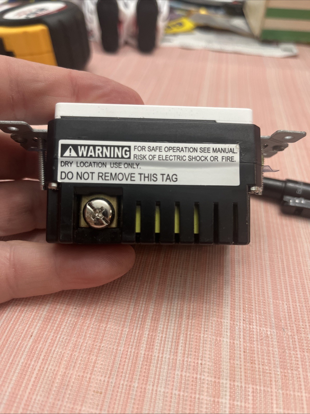 GE USB Outlet Adapter 4 USB Ports. Class 2 5VDC. 4.8A