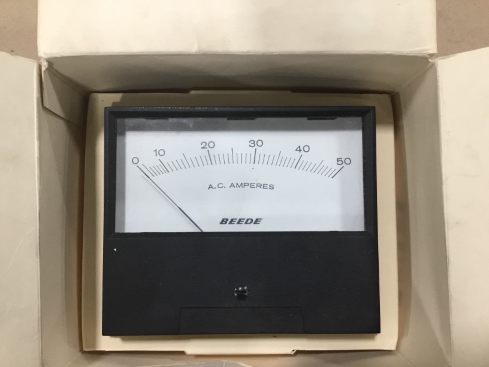 Beede 930016 A.C. Amperes Panel Meter 0-50 AAC Square 4-05 #018D8