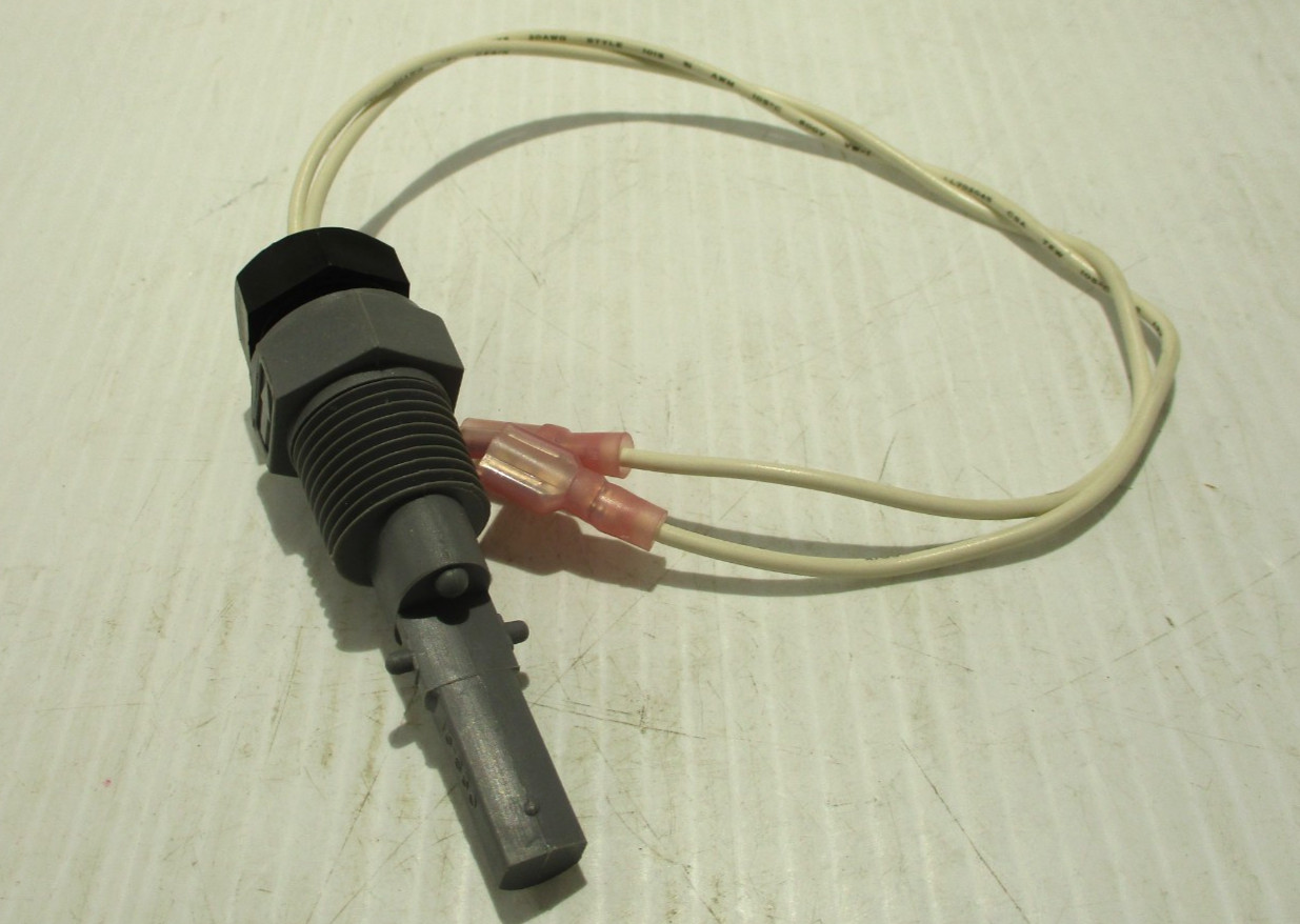 NEW COMPAC ENGINEERING 15-650 FLOAT SWITCH