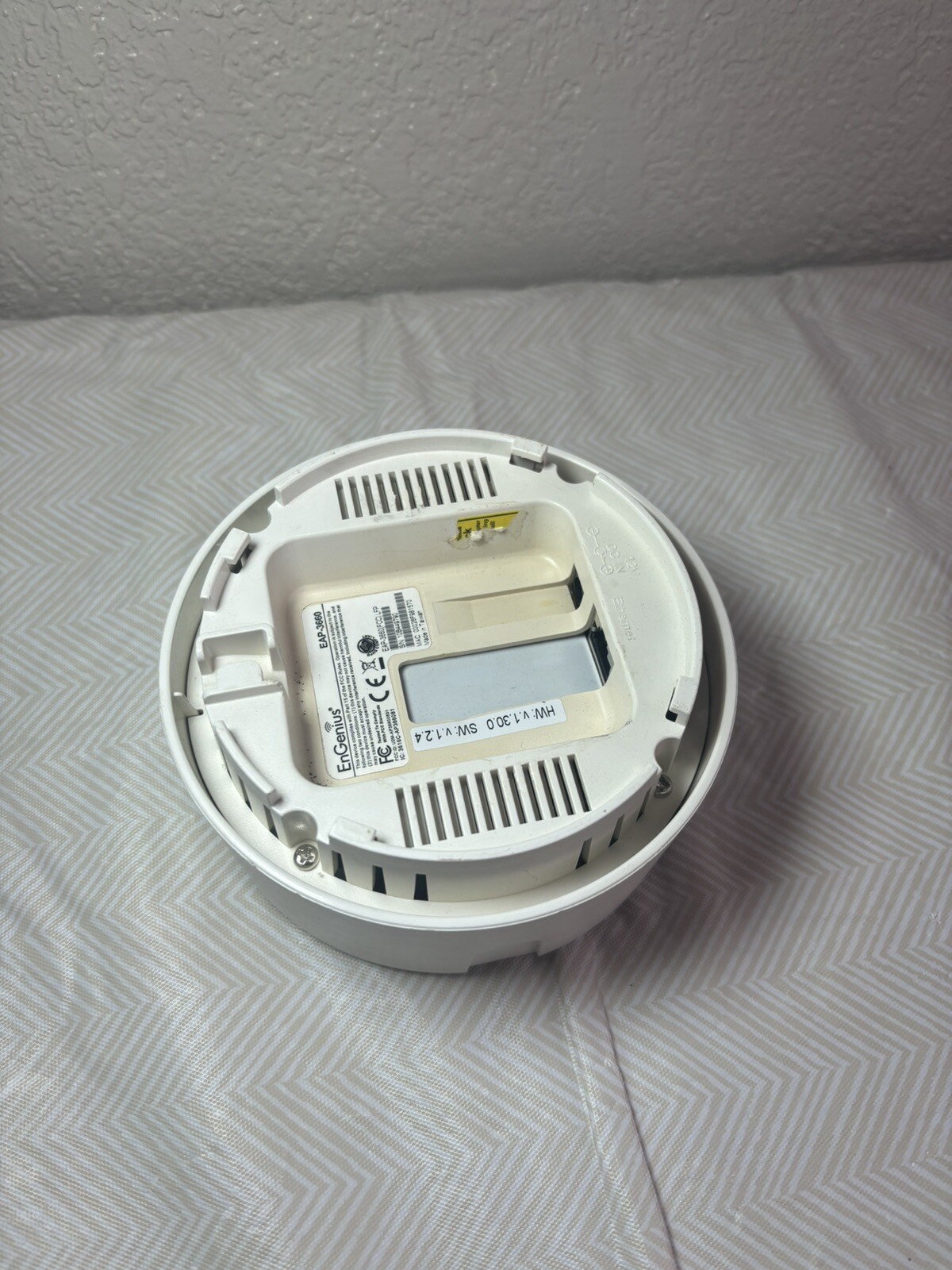 EAP-3660 EnGenius 802.11 b/g Access Point base unit only