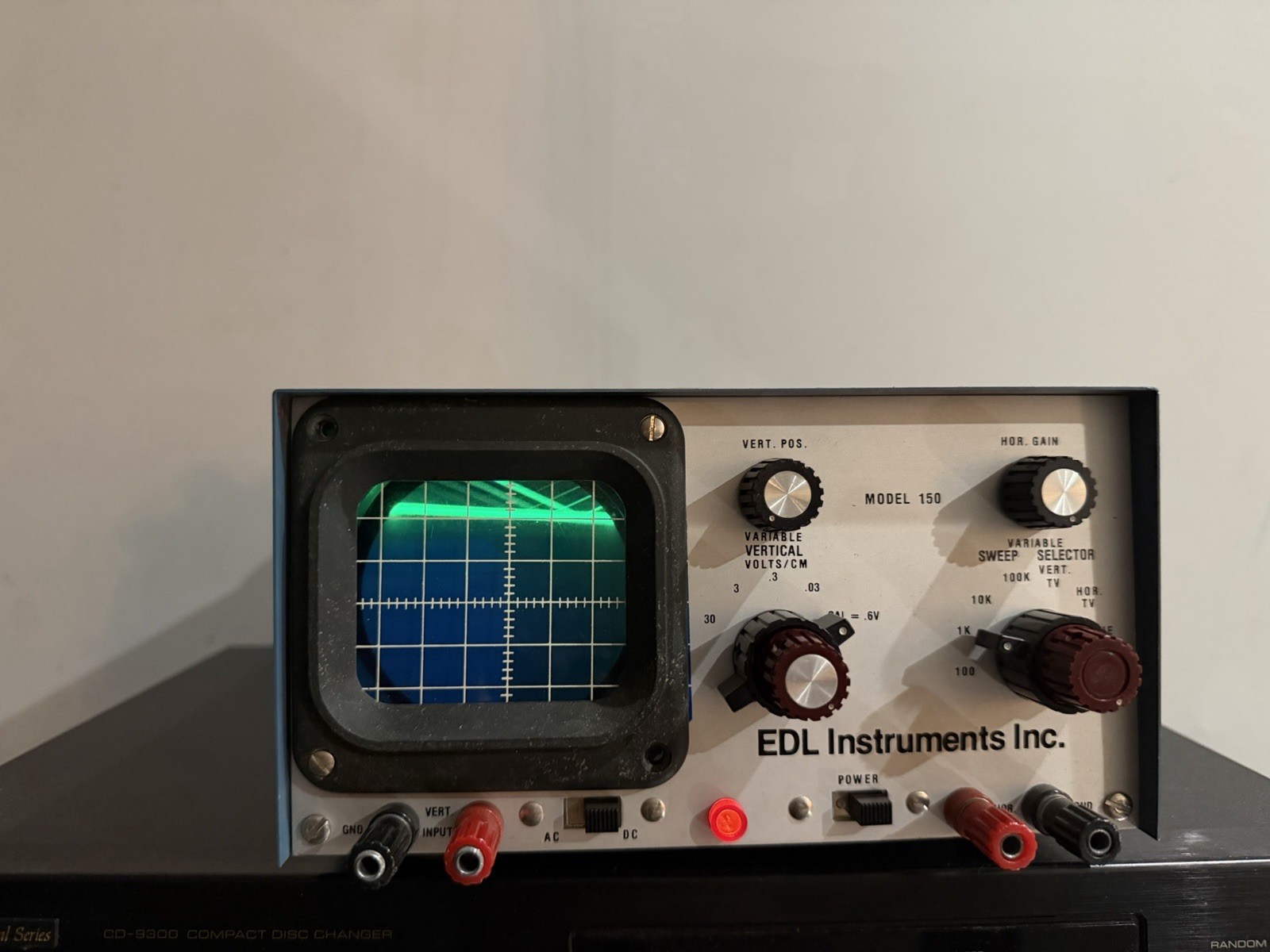 EDL Instruments Model 150 General Purpose Oscilloscope Vintage Lab Device-TESTED