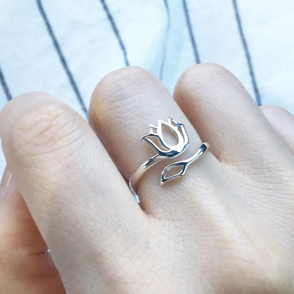 14K White Gold Over Sterling Silver Adjustable Lotus Toe/Midi Ring