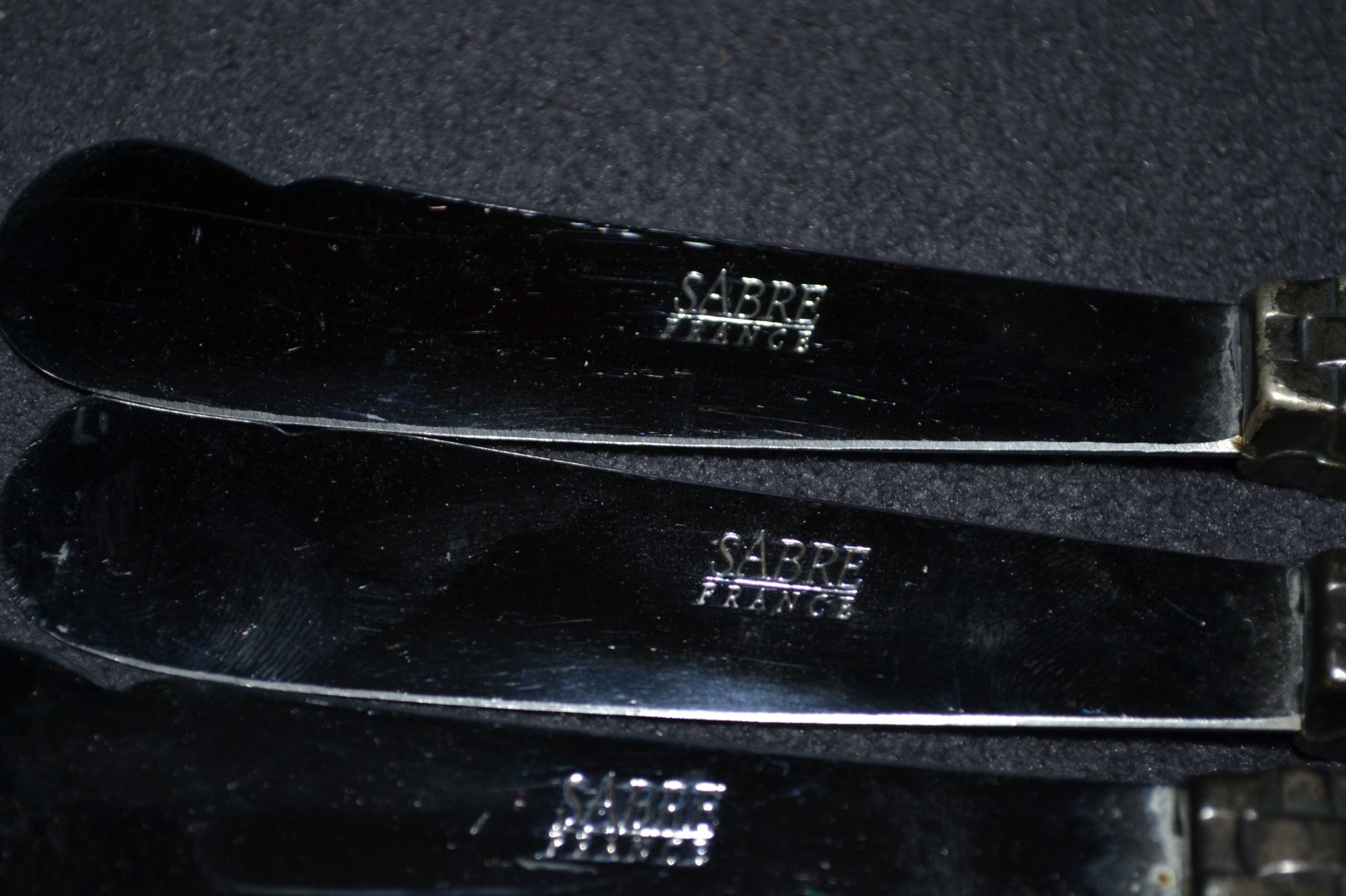 3 Sabre from France table knifes!