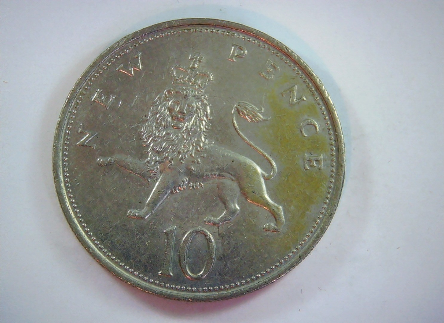 UK 1974 10 New Pence Elizabeth II (decimal) 10p - Lion passant guardant Coin