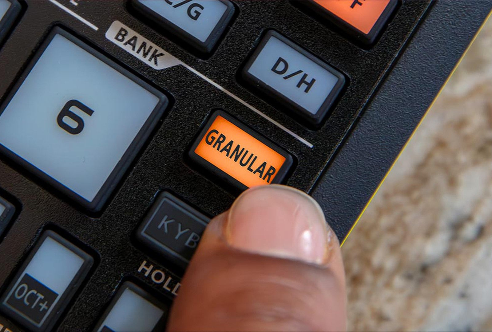 Roland AIRA Compact P-6 Creative Sampler