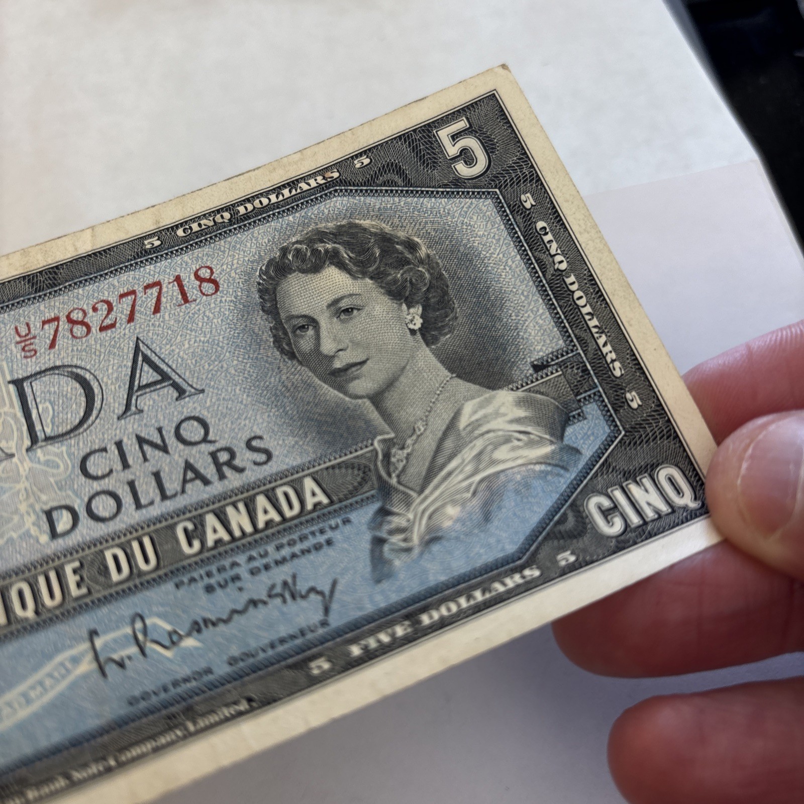 Canada 1954 $5 Five Dollar U/S Serial - Crisp