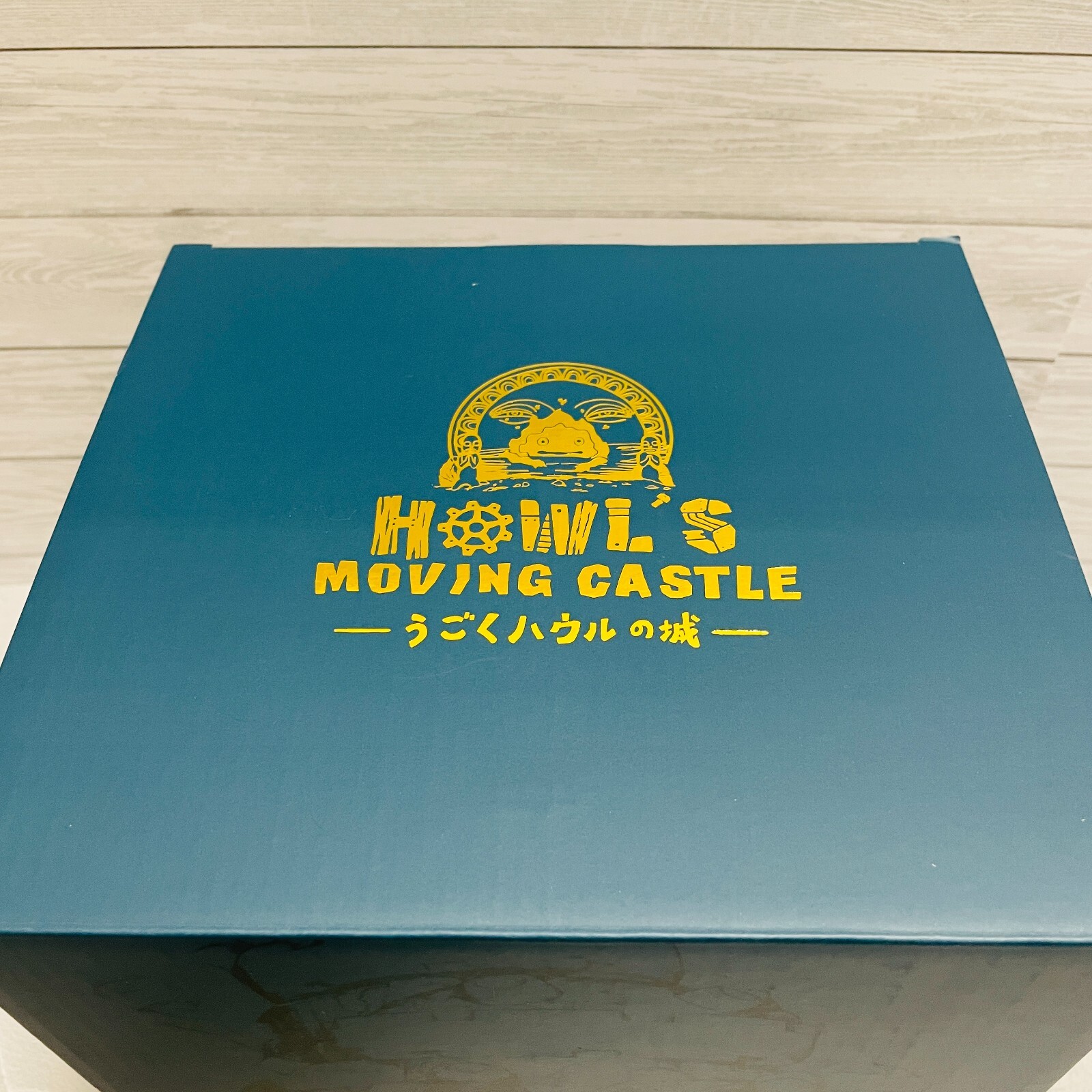 Studio Ghibli Howl's Moving Castle figure that actually works New