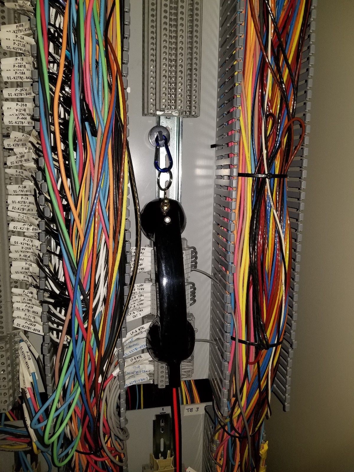 Loop Check Phones™ Continuity Test Electrician Phones™ TE001-M with MAGNETS