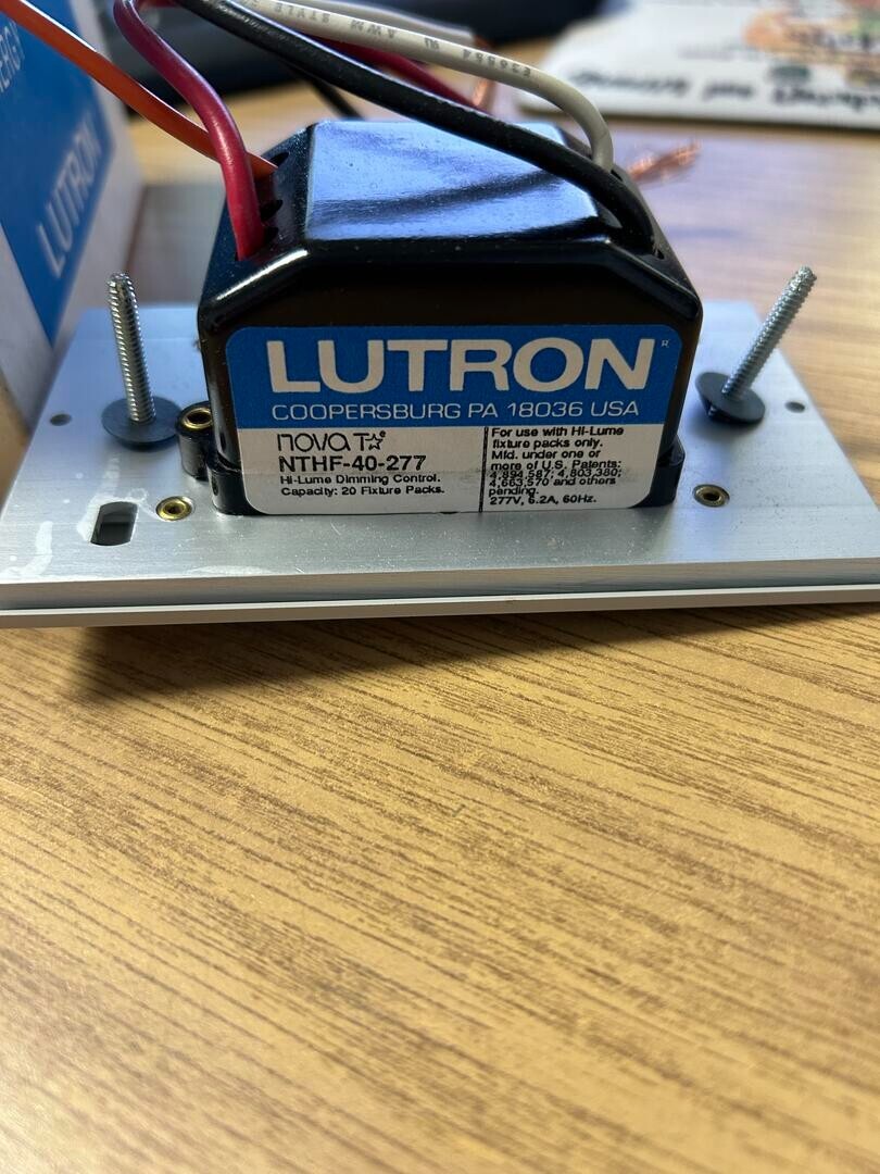 Lutron Nova T Dimming Control Switch NTHF-40-277-GR Gray