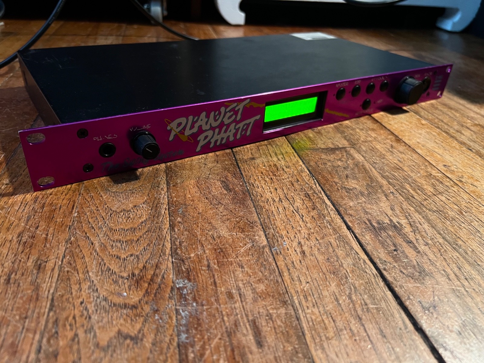 E-MU Systems Planet Phatt Sound Module Rack 32-Voice Synthesizer