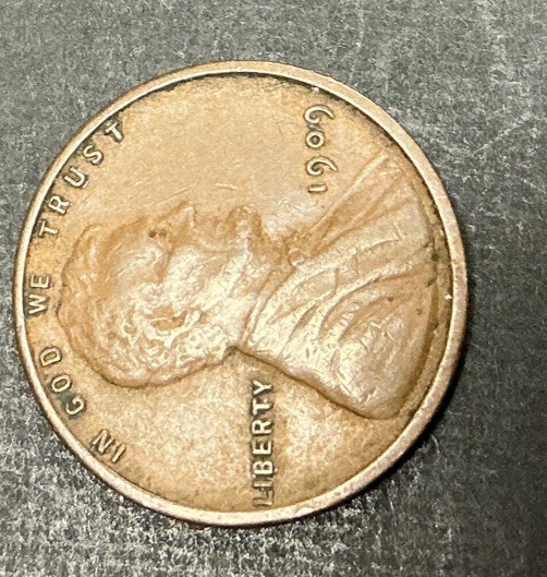 1909-VDB LINCOLN WHEAT CENT, VERY NICE COIN