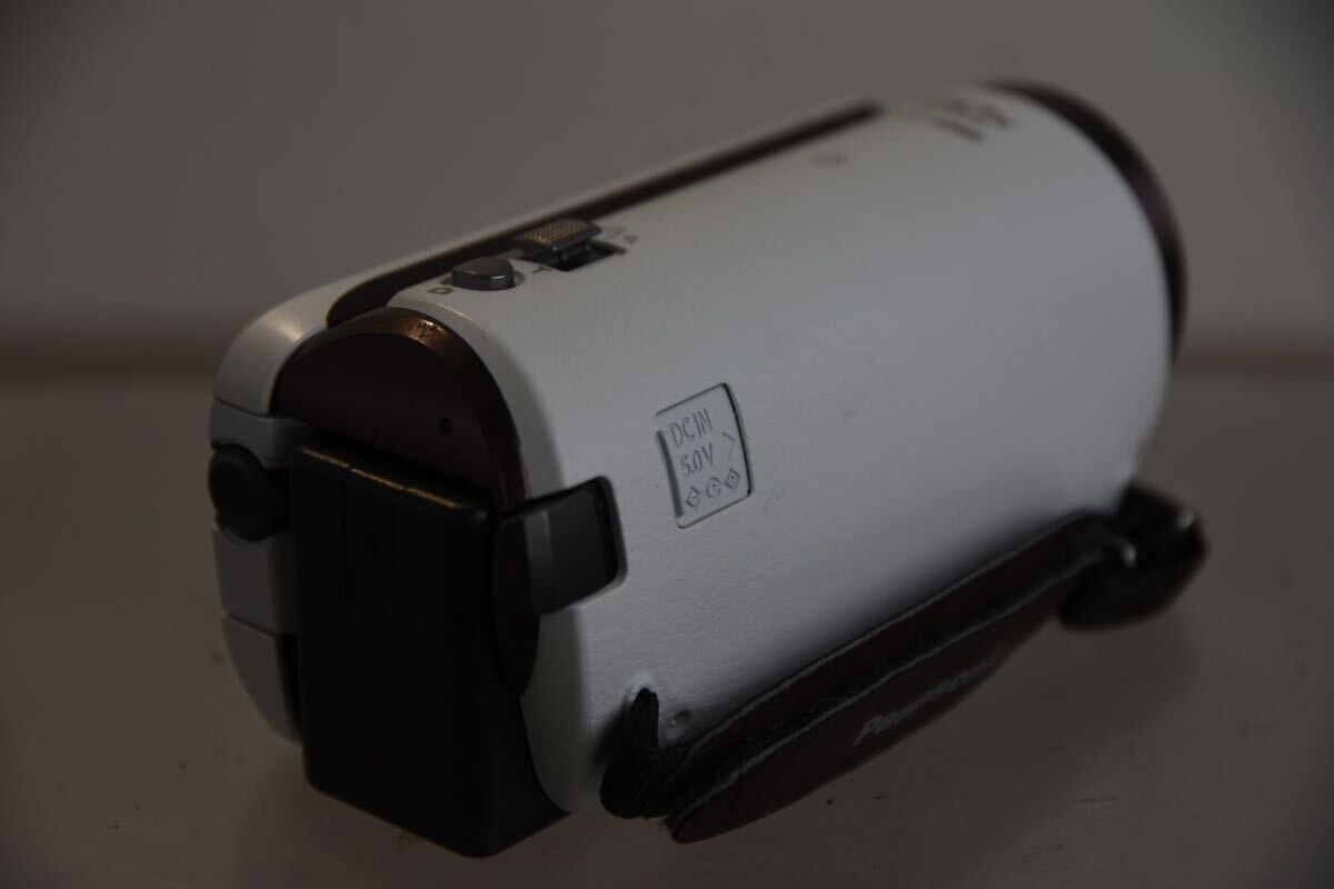 Panasonic HC-W570M White Camcorder Video Camera Full HD 50x Zoom Twin Camera