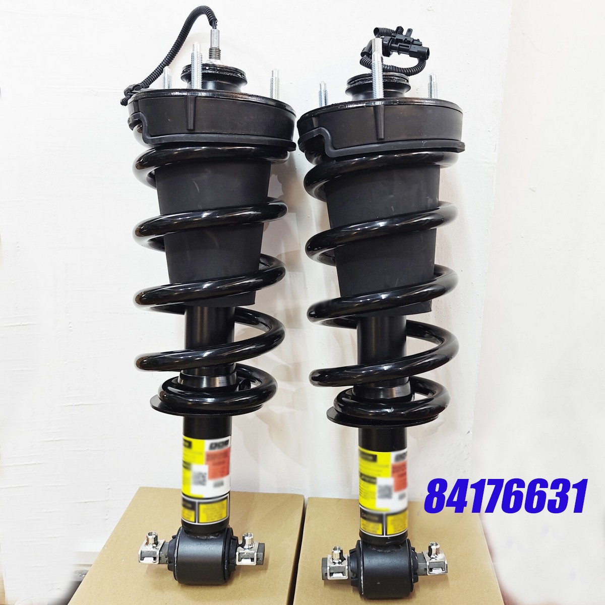 OEM Pair Front Shock Struts Assys Fit Escalade Yukon Denali MagneRide 84176631