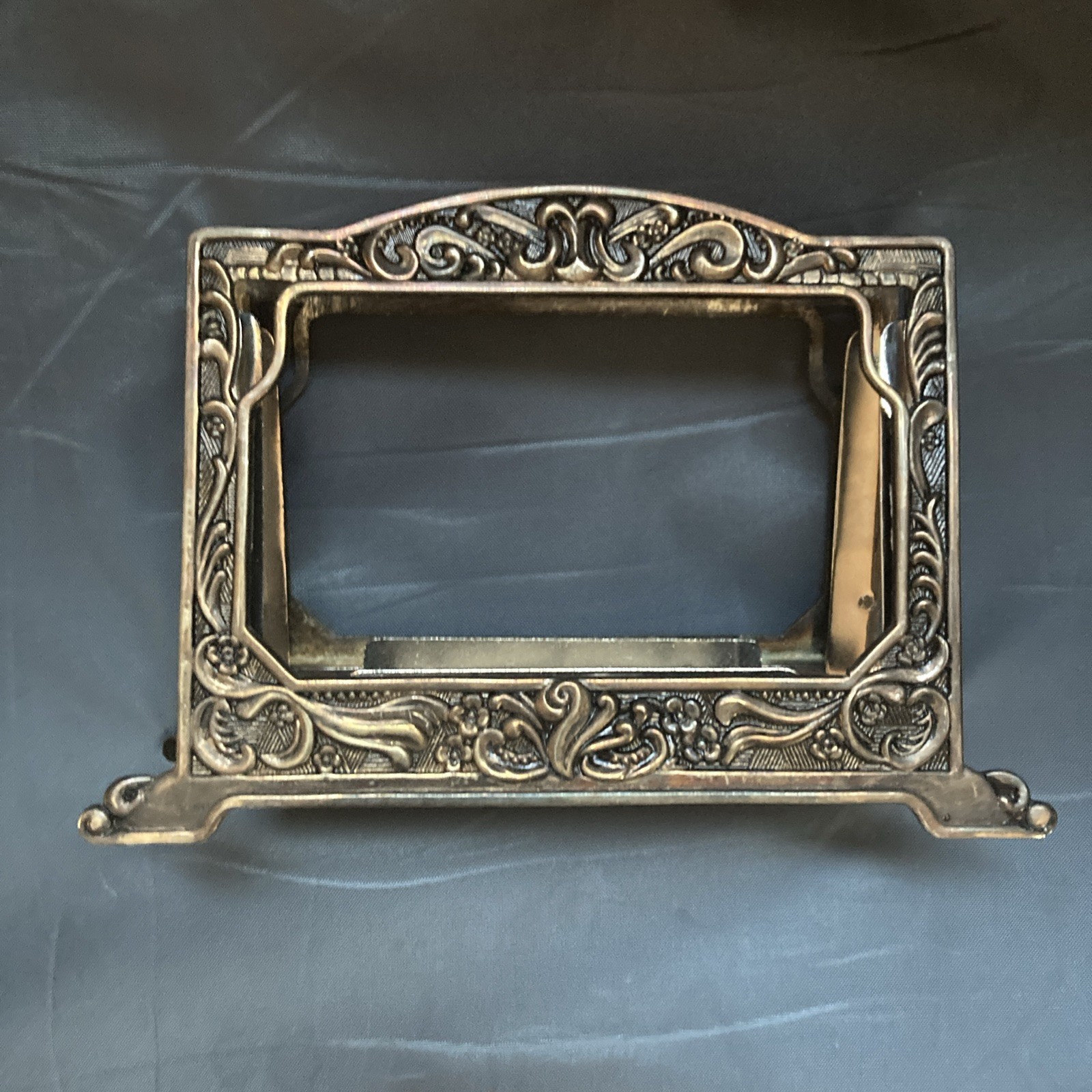 Godinger Silver Art  Co.  Photo, Letter or Napkin Holder