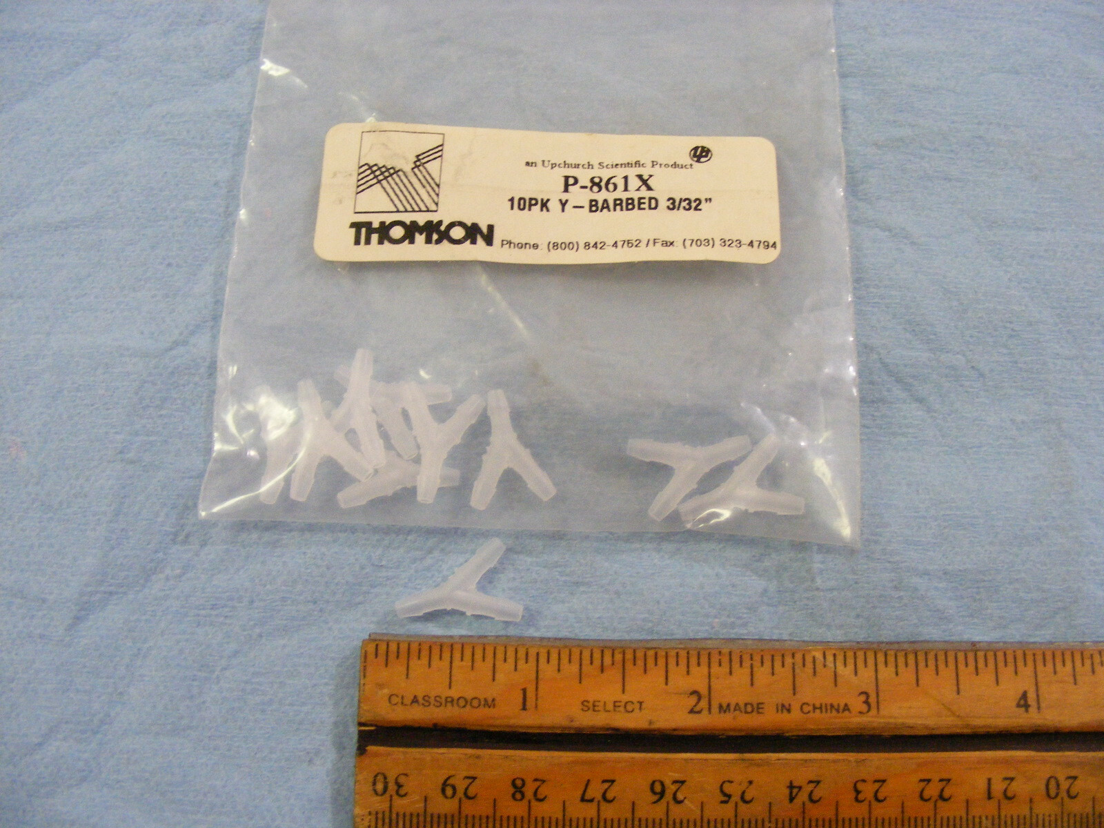(10)  Upchurch Scientific P-861X Y Barbed 3/32 Fittings  (a33)