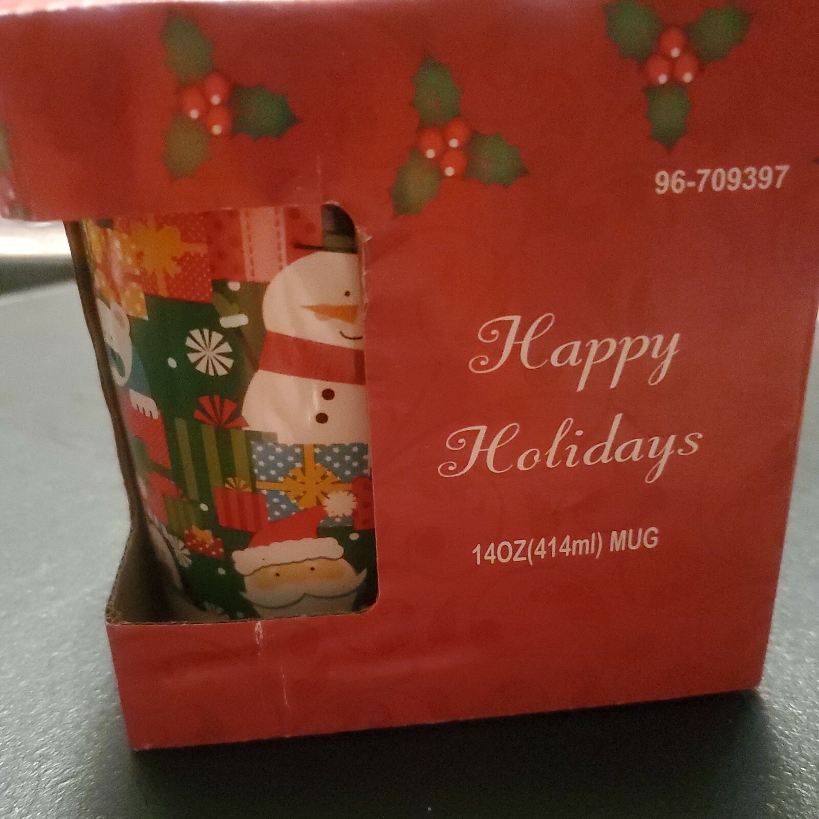 Momentum Brands "Happy Holidays" 14 Ounce Mug New With Box