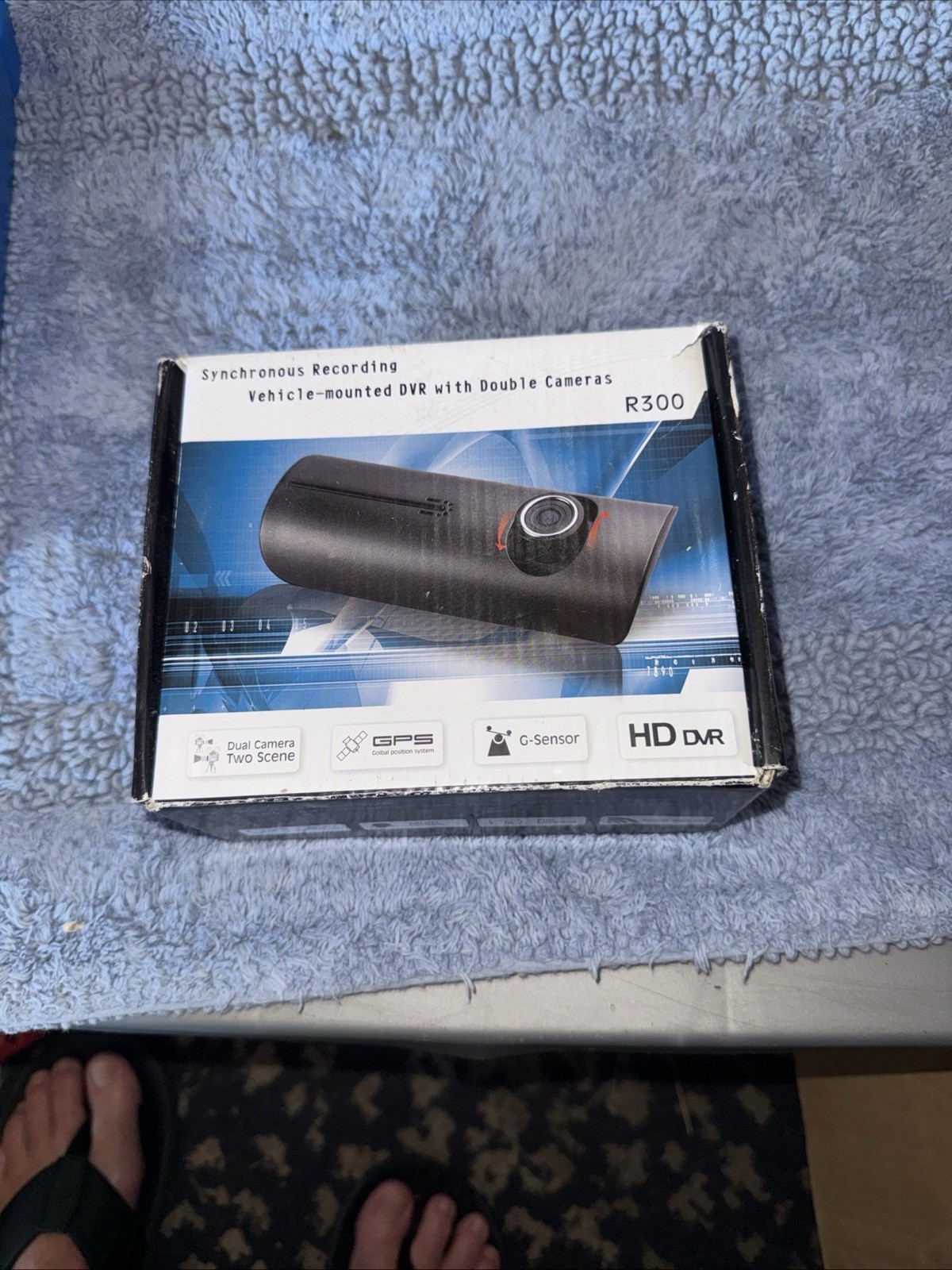 R-300 Synchronous Recording Vehicle-mounted DVR w/ Dual Dash Camera's